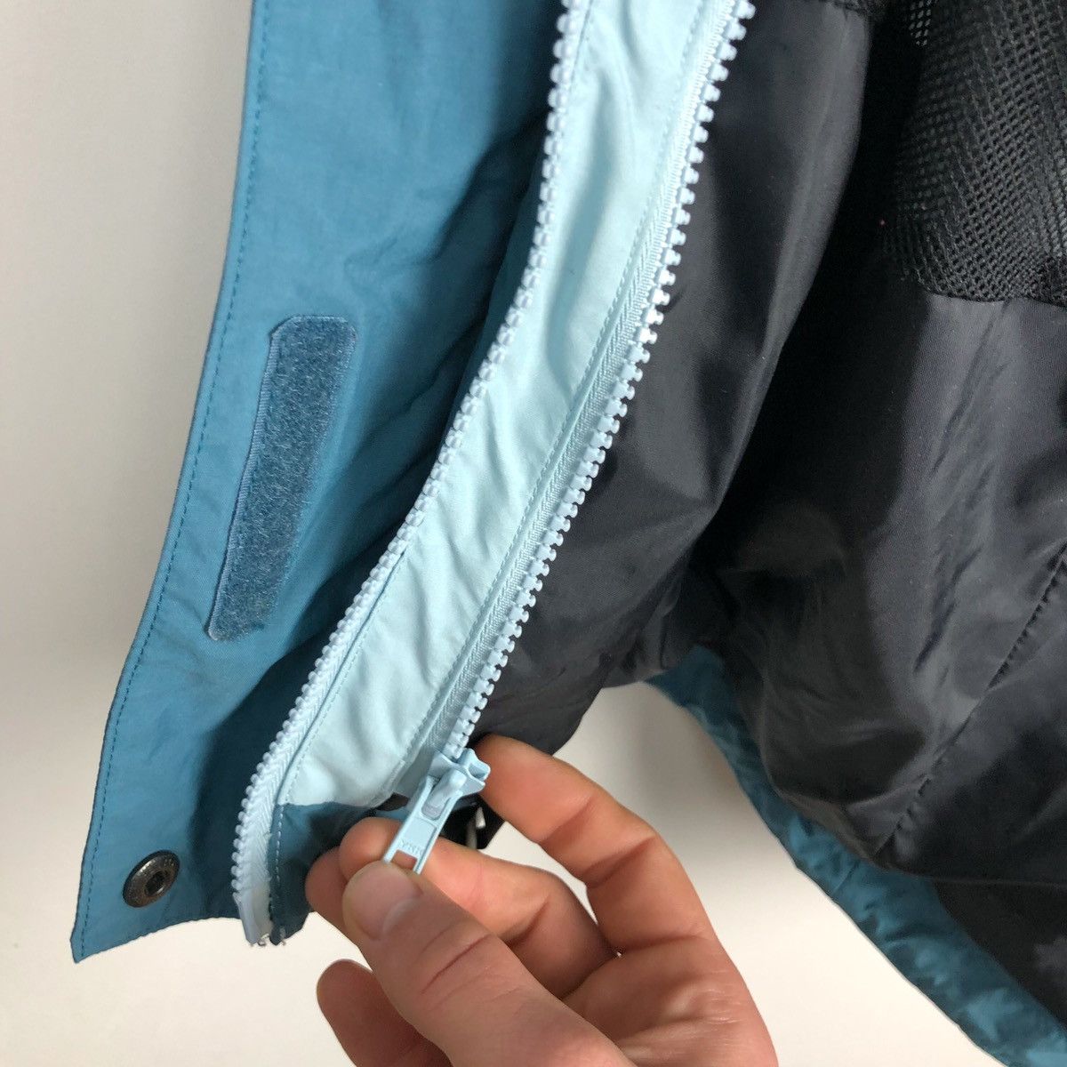 Mammut × Vintage Vintage Mammut outdoor dry tech windbreaker mens M Size US M / EU 48-50 / 2 - 12 Thumbnail