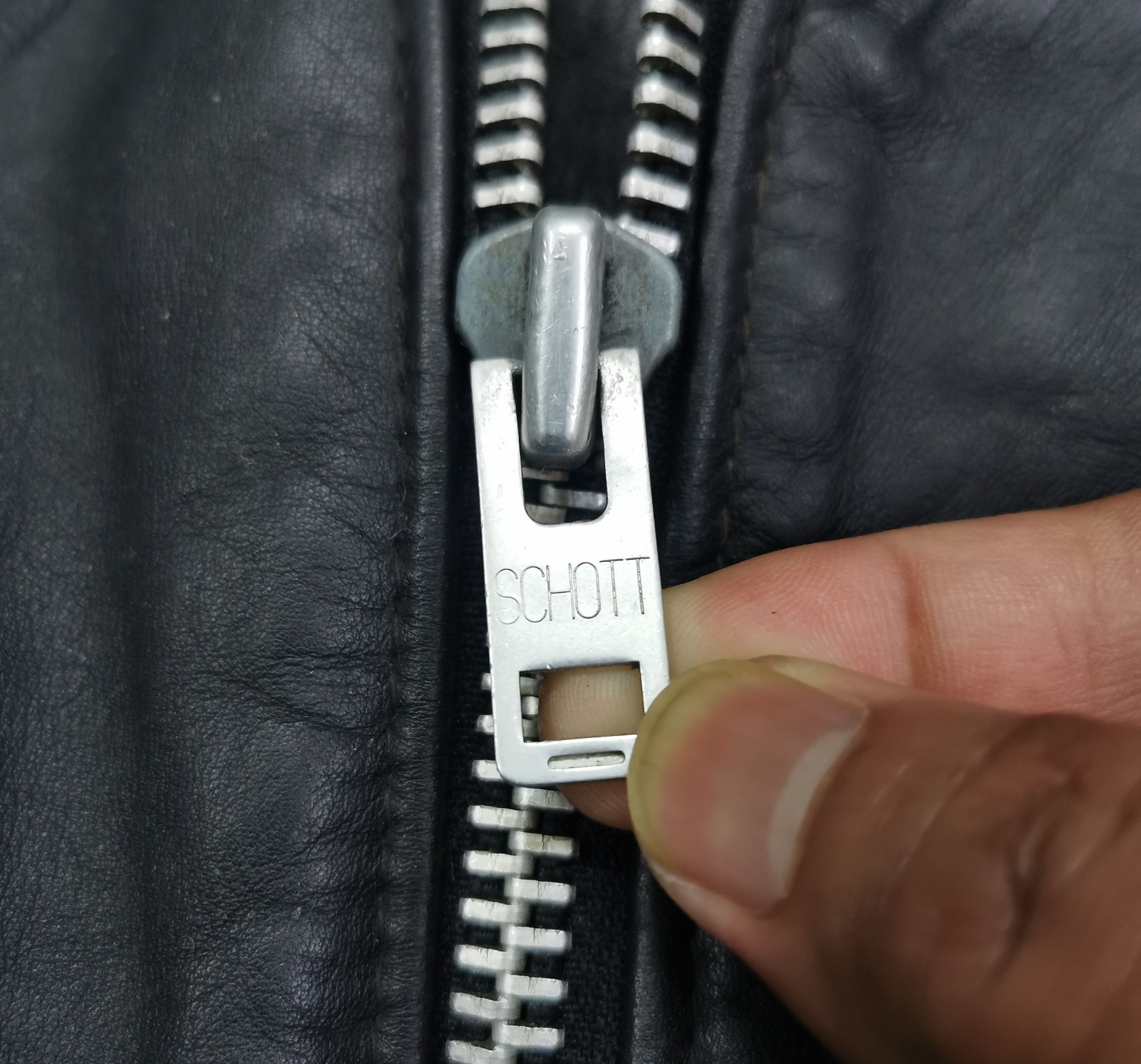Schott Schott Perfecto 50's & 60's Rock'n Roll Leather Jacket Size US S / EU 44-46 / 1 - 17 Thumbnail