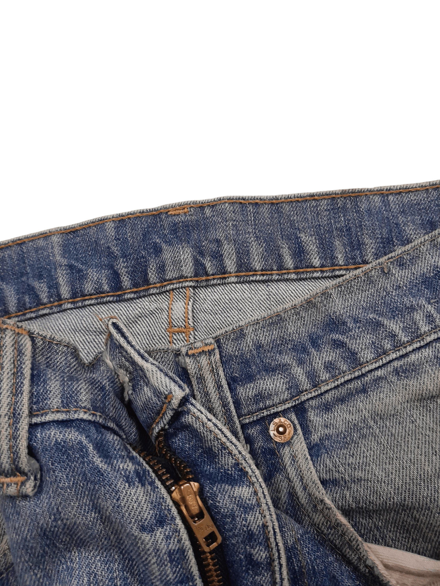 Levi's 1985 Levis 505 Denim Talon 42 Top Button Stamped #16 (E665) Size US 32 / EU 48 - 7 Thumbnail