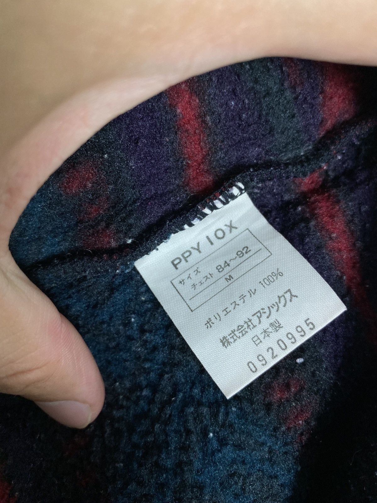 Asics Rare‼️ Vtg Asics Fleece Polartec Novajo Aztec Design Japan Size US M / EU 48-50 / 2 - 5 Thumbnail