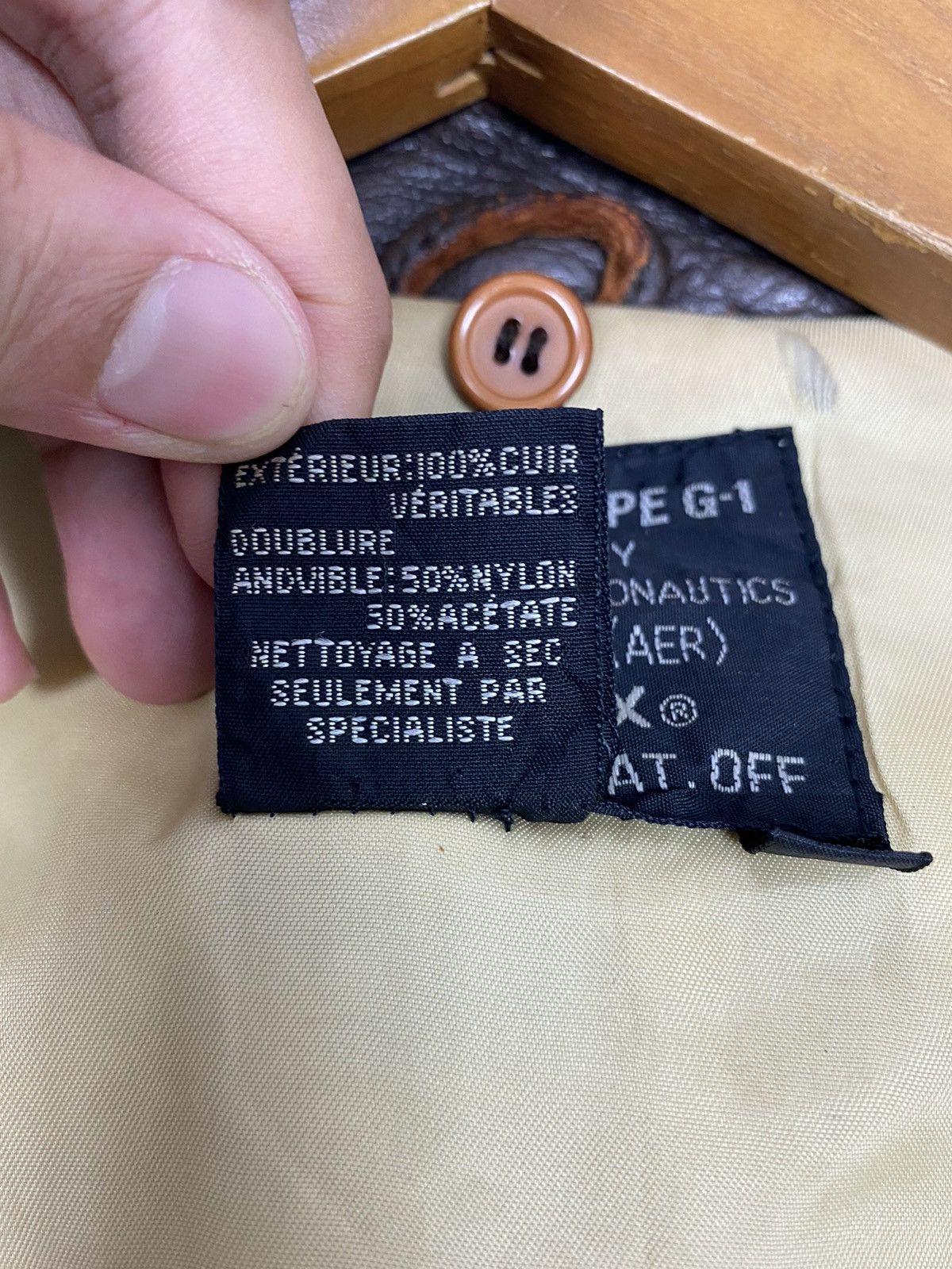 Avirex Vtg 80’s DISTRESSED Avirex Type G-1 Leather Flight Jacket Size US XS / EU 42 / 0 - 15 Thumbnail