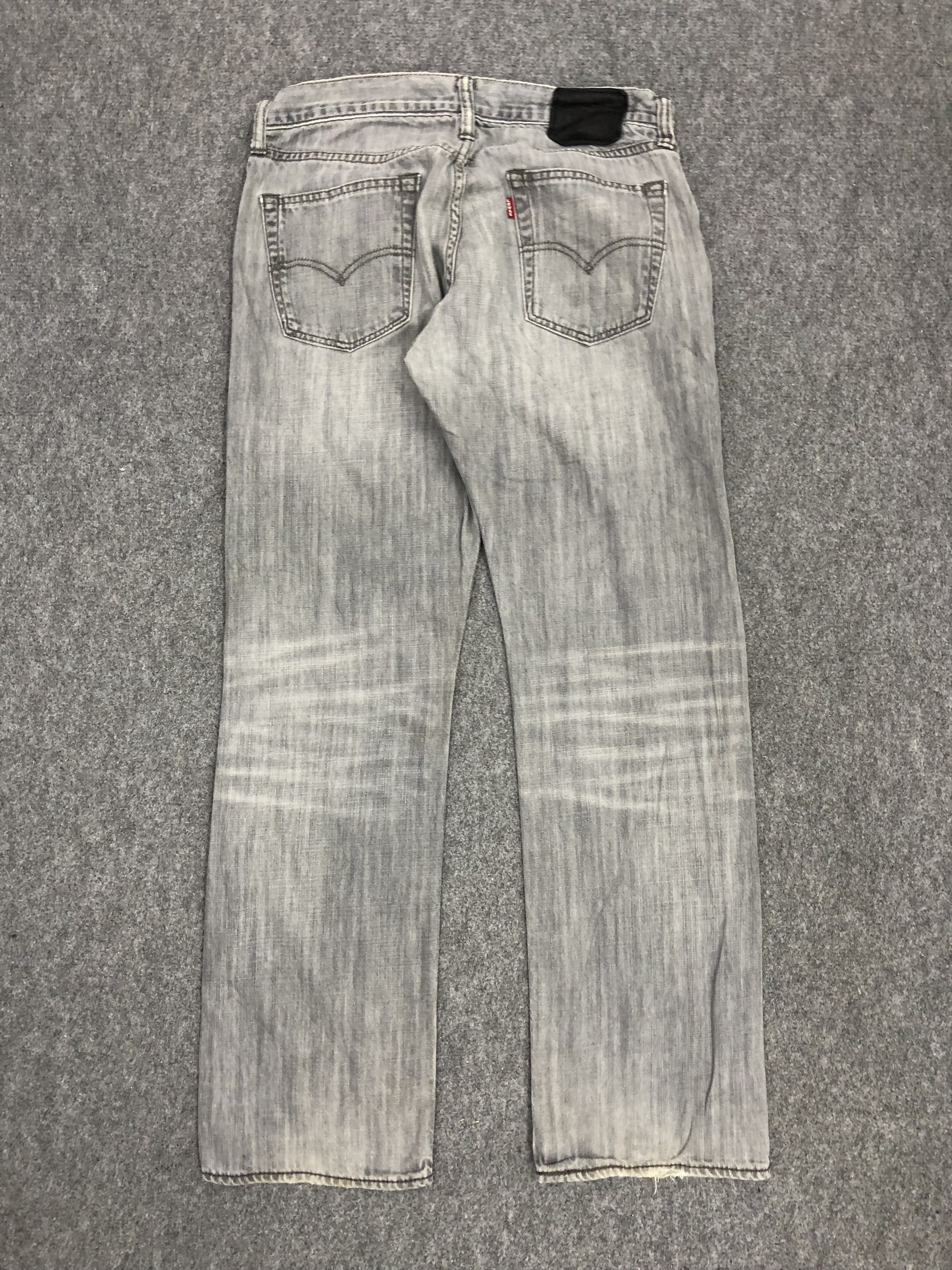 Levi's Vintage Levis 514 Light Wash Denim DP1302 Size US 33 - 3 Thumbnail