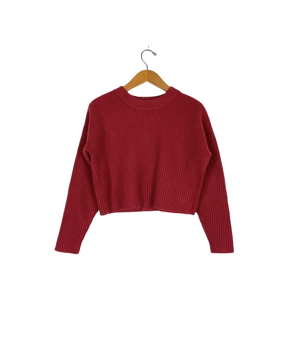 Christophe Lemaire Christophe Lemaire x Uniqlo Cropped Sweatshirt (Women) Size ONE SIZE - 1 Thumbnail