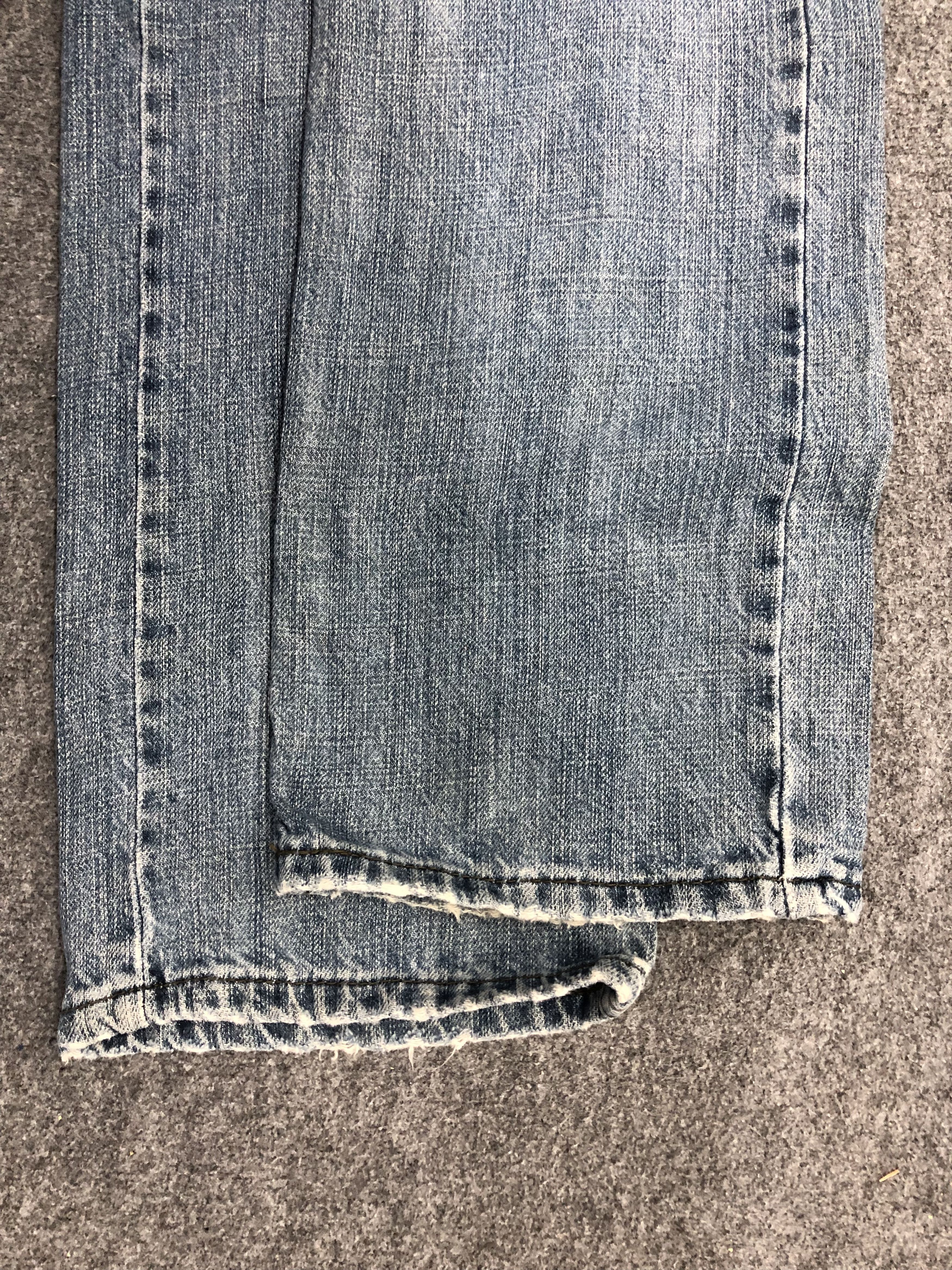 Levi's Vintage Levis 514 Denim DP1130 Size US 33 - 11 Thumbnail