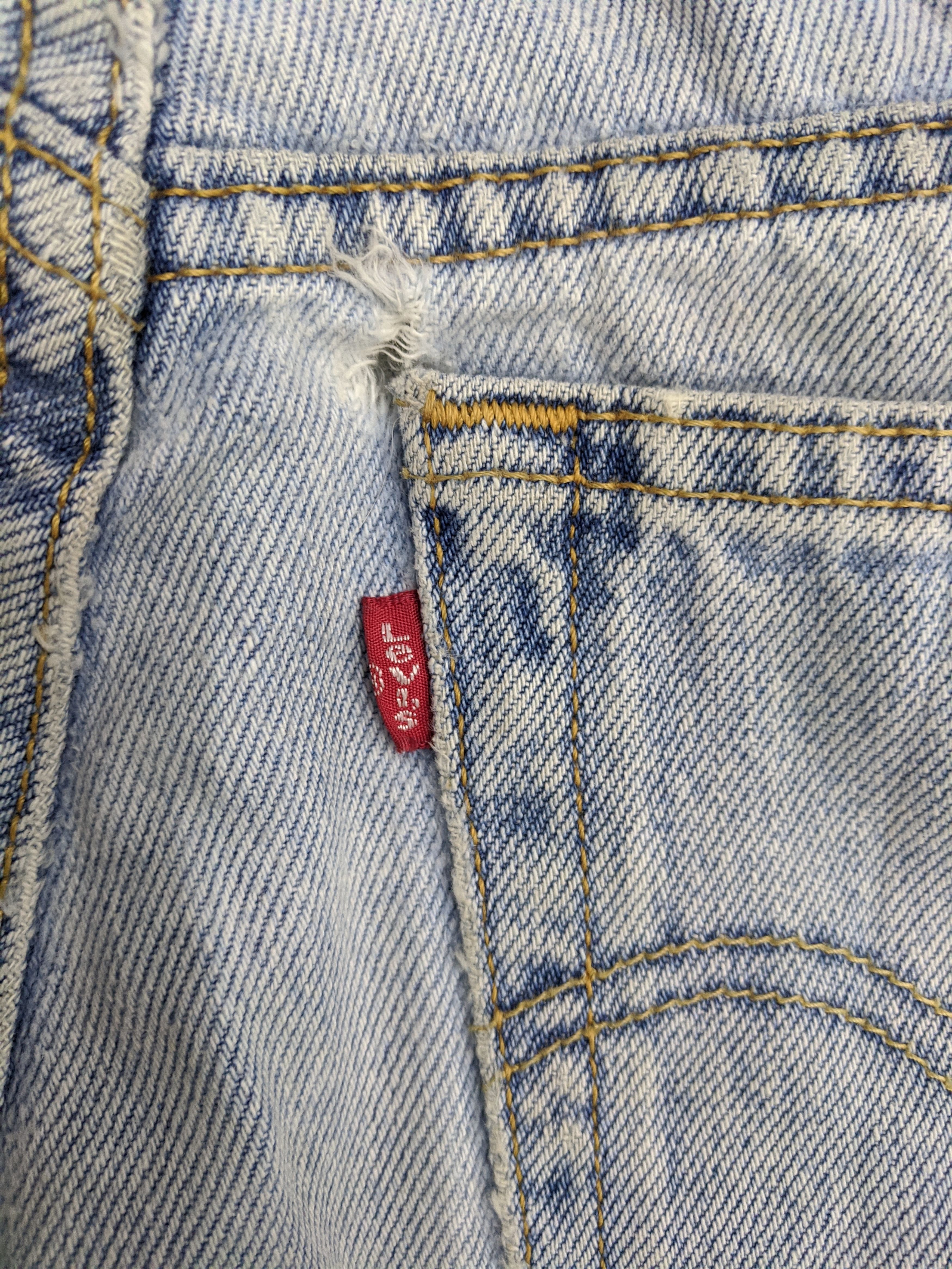 Levi's Vintage Levis 550 Jeans DP0739 Size US 33 - 8 Thumbnail