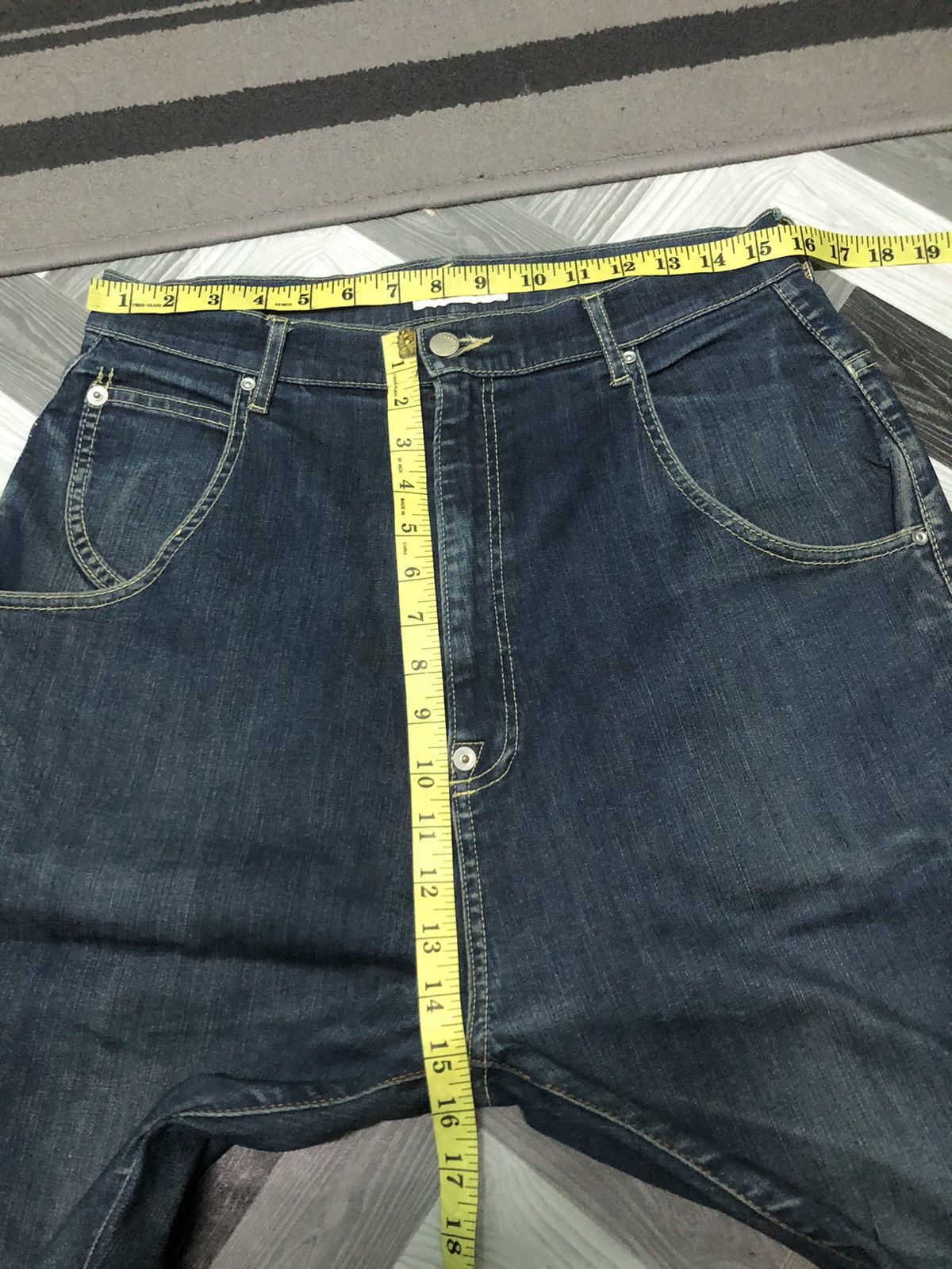Issey Miyake × Japanese Brand × Ne-Net Ne-Net ISSEY MIYAKE CROPPED HIGHE RISE DENIM JEANS Size US 31 - 9 Thumbnail