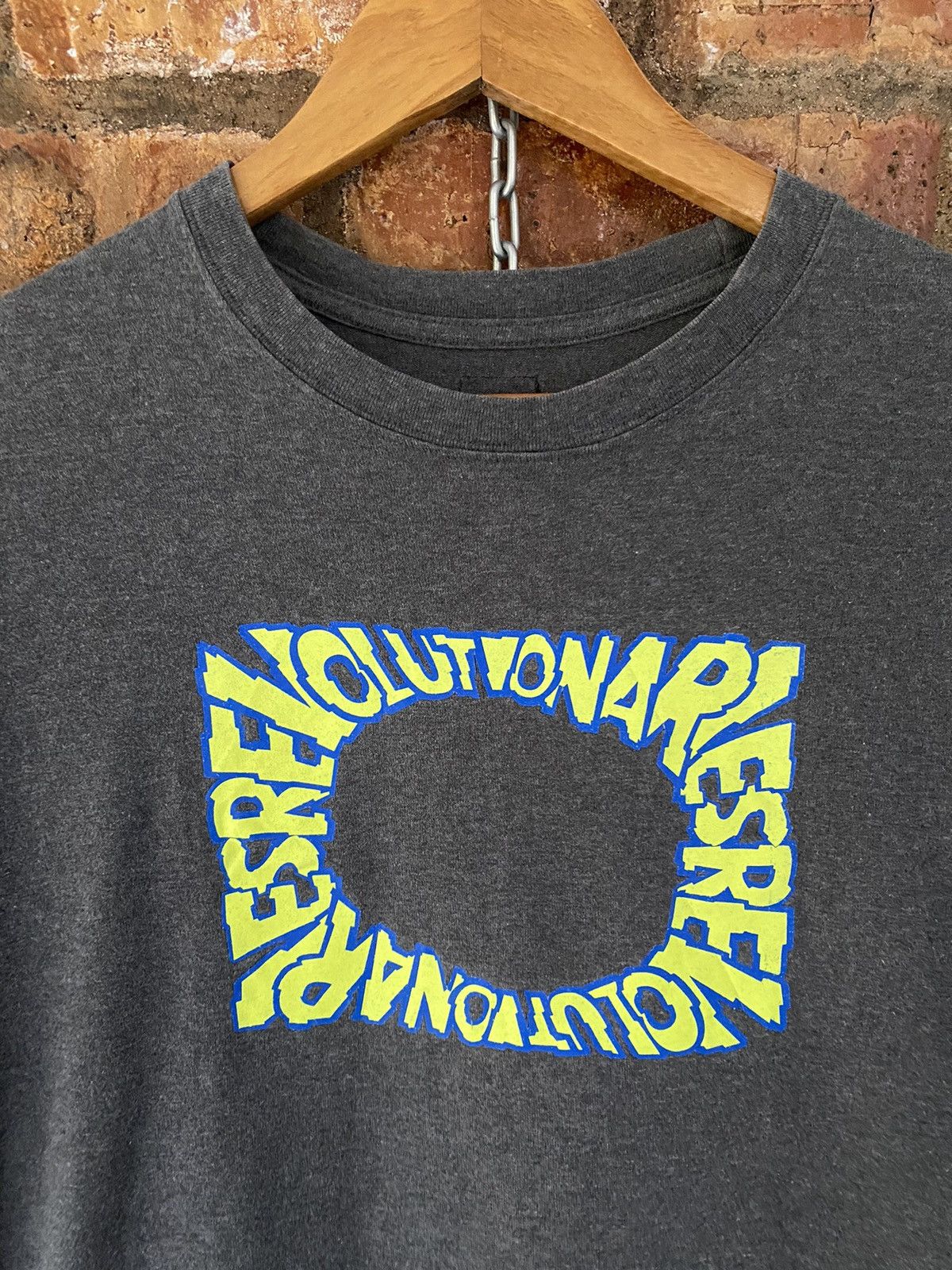 Undercover SS01 Chaotic Discord REVOLUTIONARIES tee Size US M / EU 48-50 / 2 - 3 Thumbnail