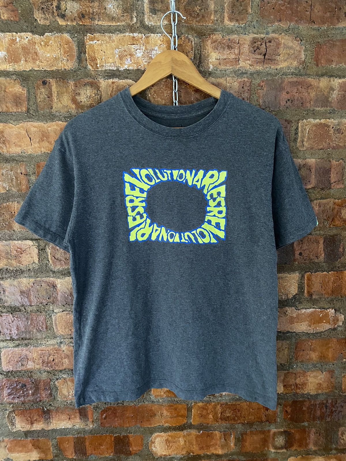 Undercover SS01 Chaotic Discord REVOLUTIONARIES tee Size US M / EU 48-50 / 2 - 2 Thumbnail