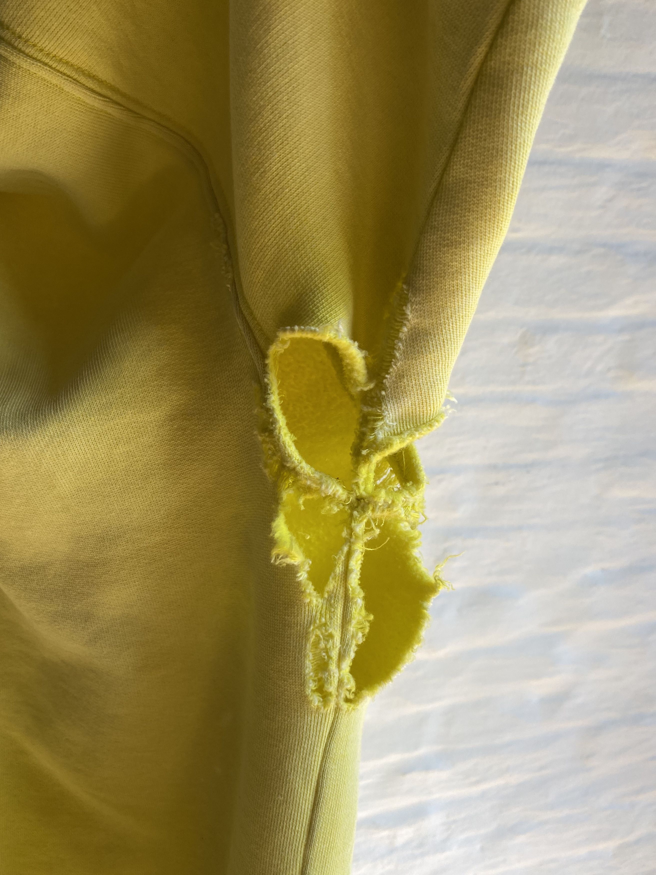 Balenciaga Oversized Yellow Faded Destroyed Hoodie Size S Size US S / EU 44-46 / 1 - 4 Thumbnail