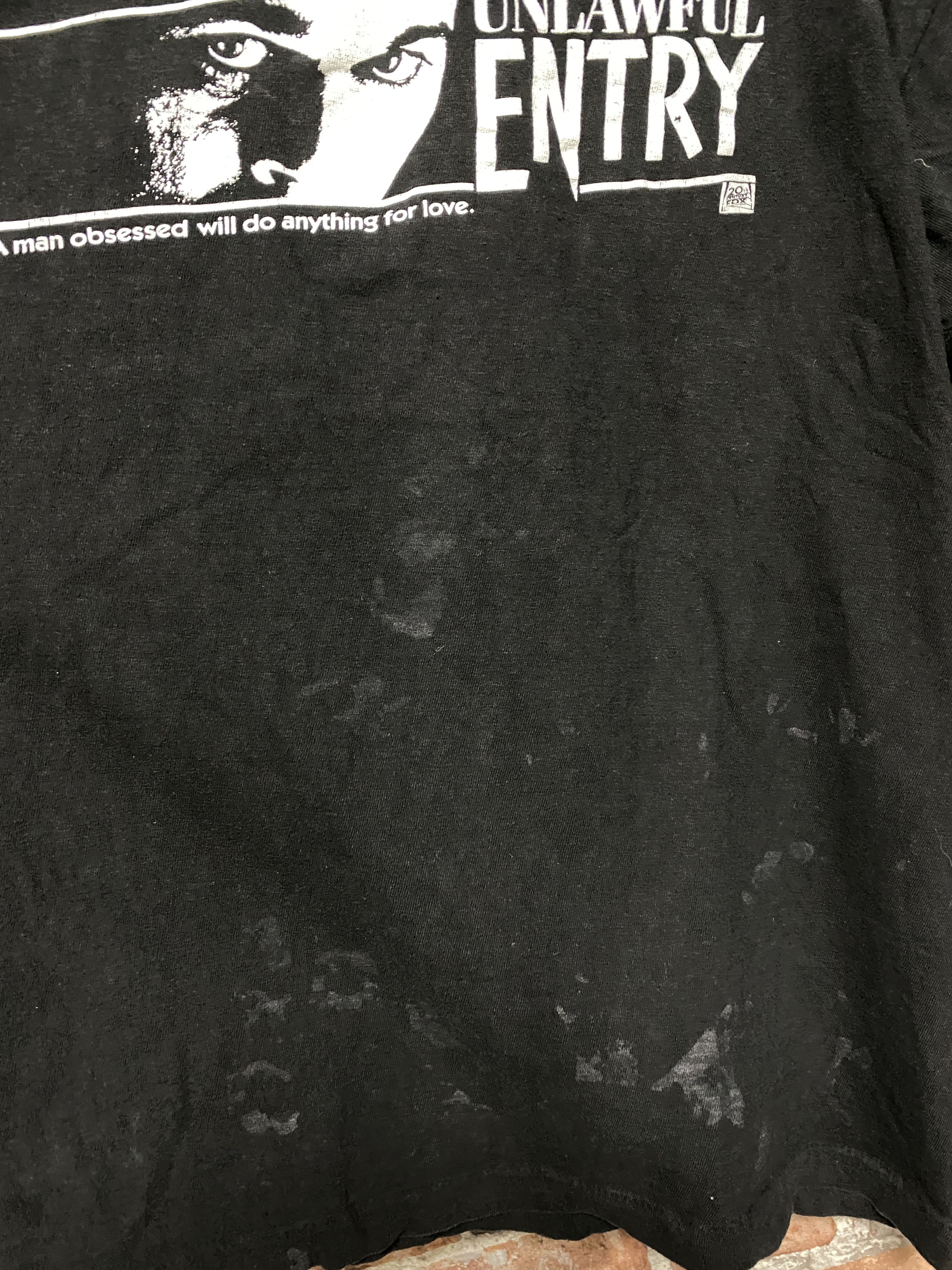 Vintage Rare Unlawful Entry 90s Vintage Movie Tee Size US XL / EU 56 / 4 - 11 Thumbnail