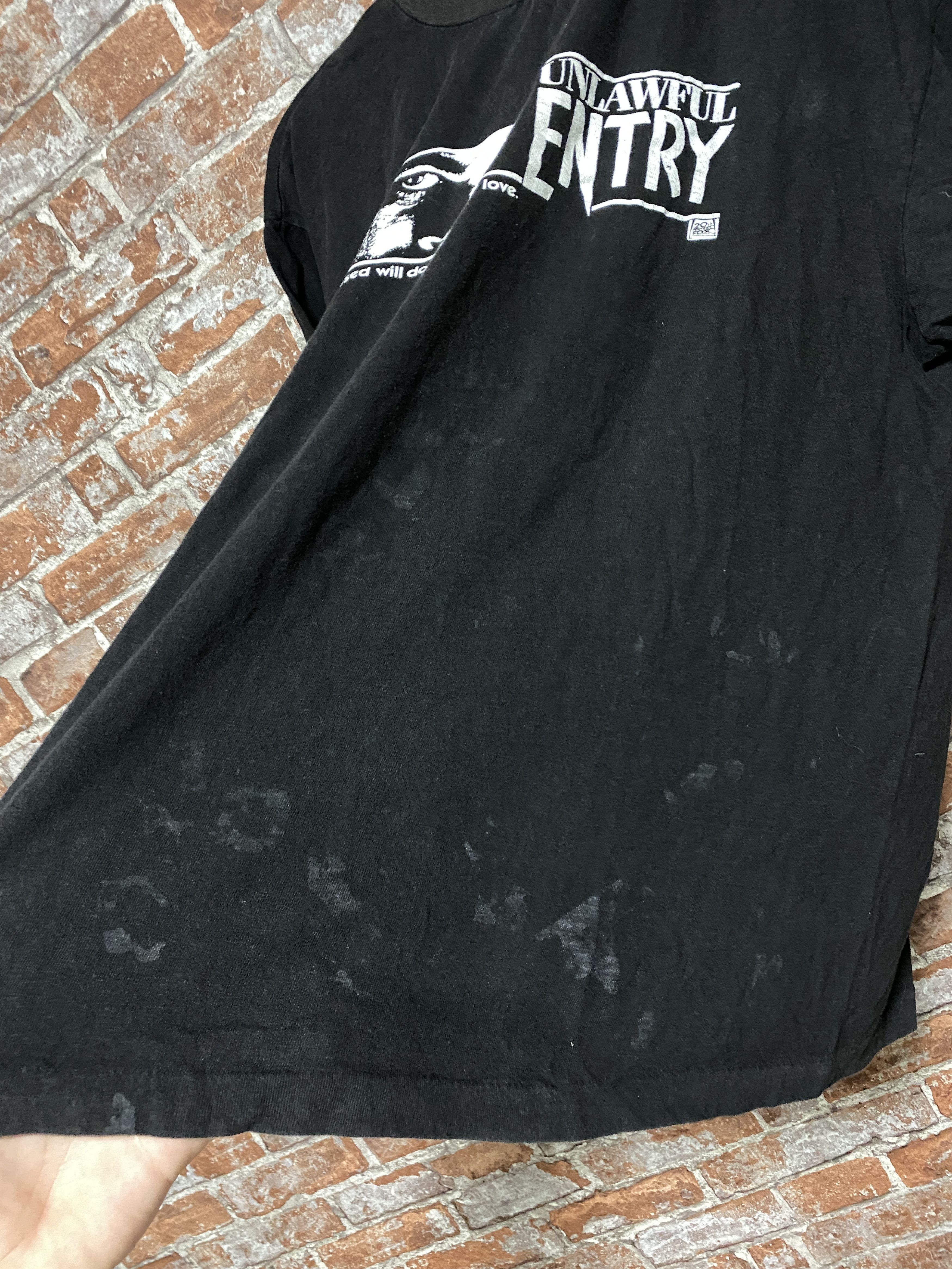 Vintage Rare Unlawful Entry 90s Vintage Movie Tee Size US XL / EU 56 / 4 - 13 Thumbnail