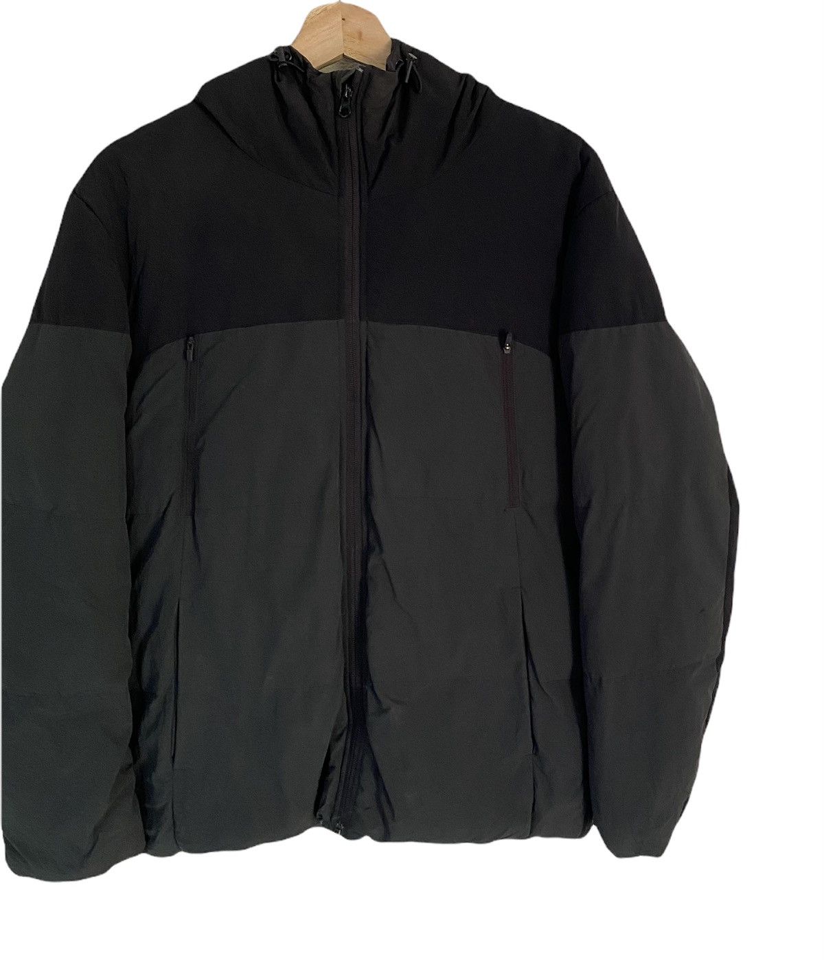 Japanese Brand VINTAGE GU JAPAN PUFFER DOWN JACKET LIKE PRADA Size US M / EU 48-50 / 2 - 6 Thumbnail