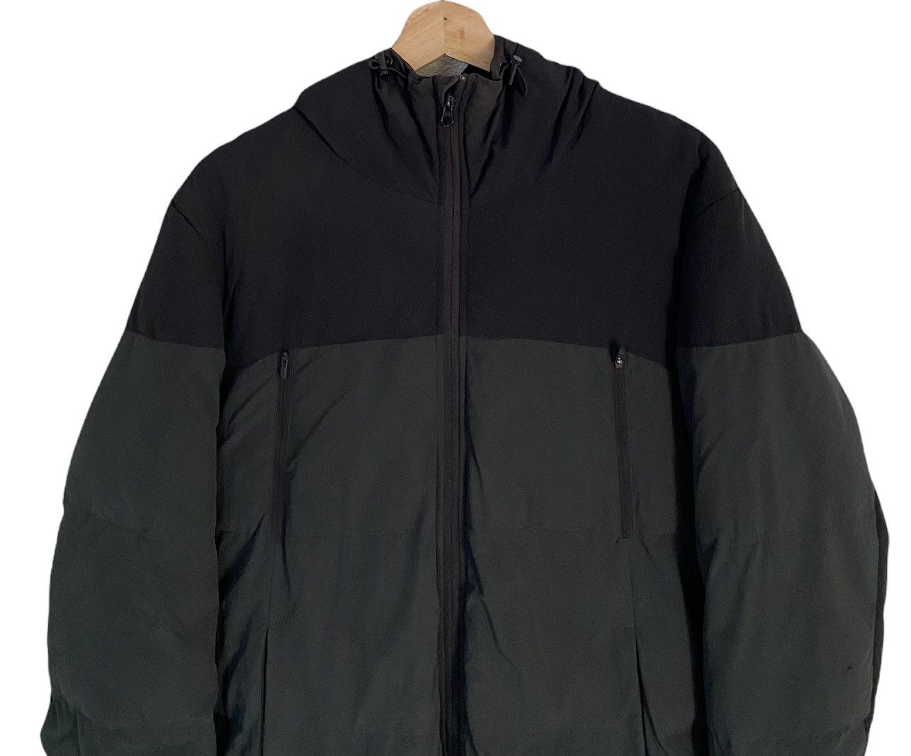 Japanese Brand VINTAGE GU JAPAN PUFFER DOWN JACKET LIKE PRADA Size US M / EU 48-50 / 2 - 4 Thumbnail