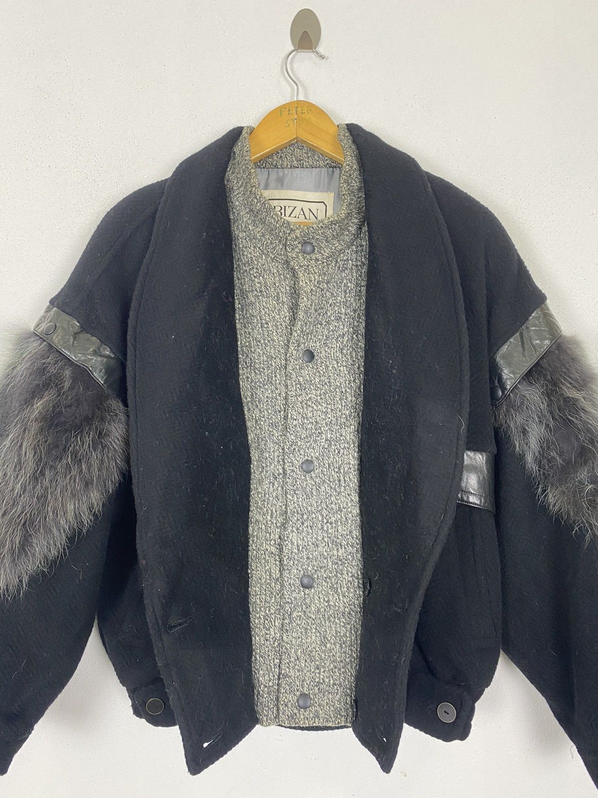 BIJAN × Japanese Brand VINTAGE BIZAN BOMBER FUR JACKET NICE DESIGN Size US L / EU 52-54 / 3 - 8 Thumbnail
