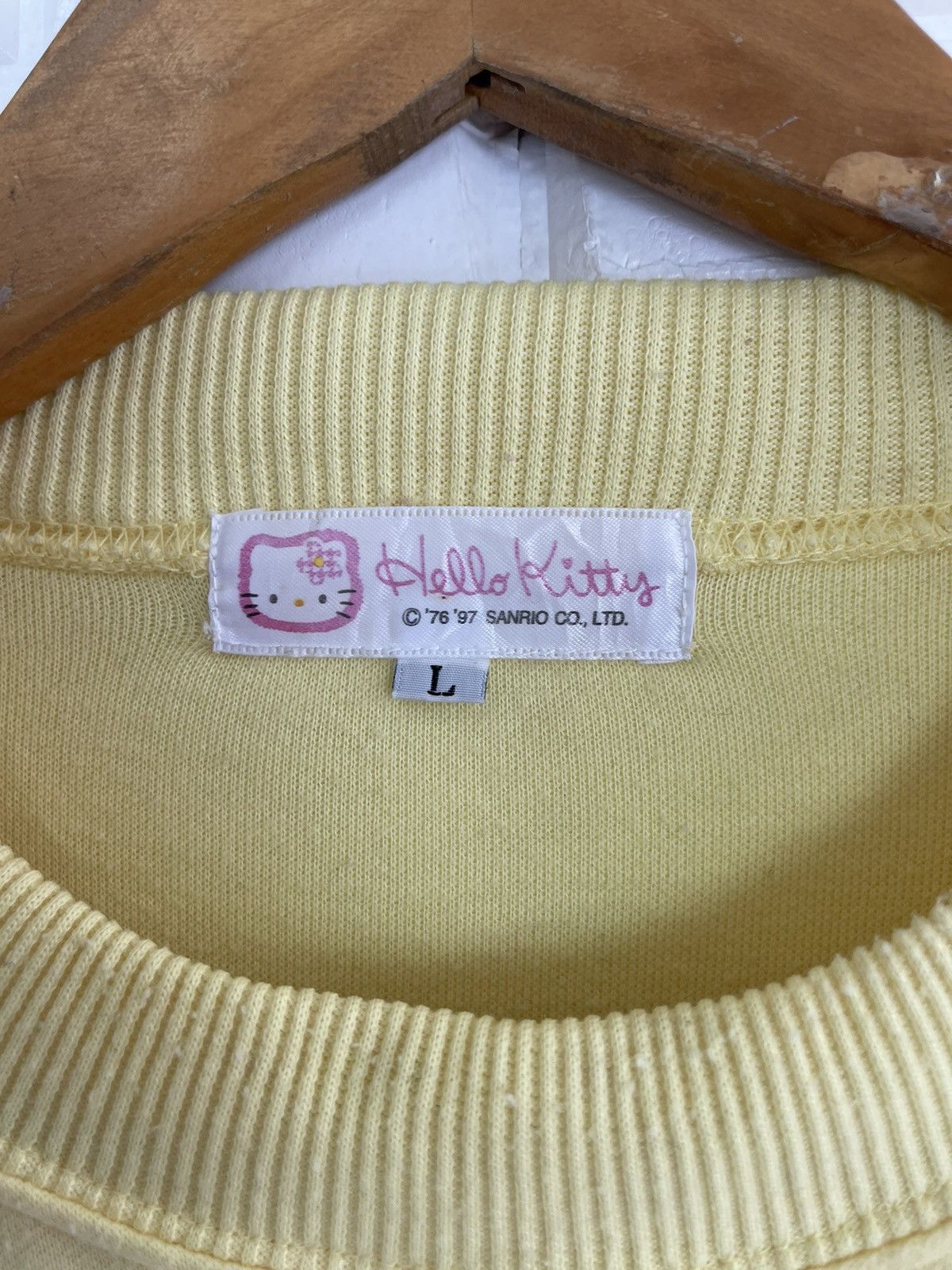 Cartoon Network Vintage HELLO KITTY Sweatshirt Kardashian Style Size US L / EU 52-54 / 3 - 4 Thumbnail