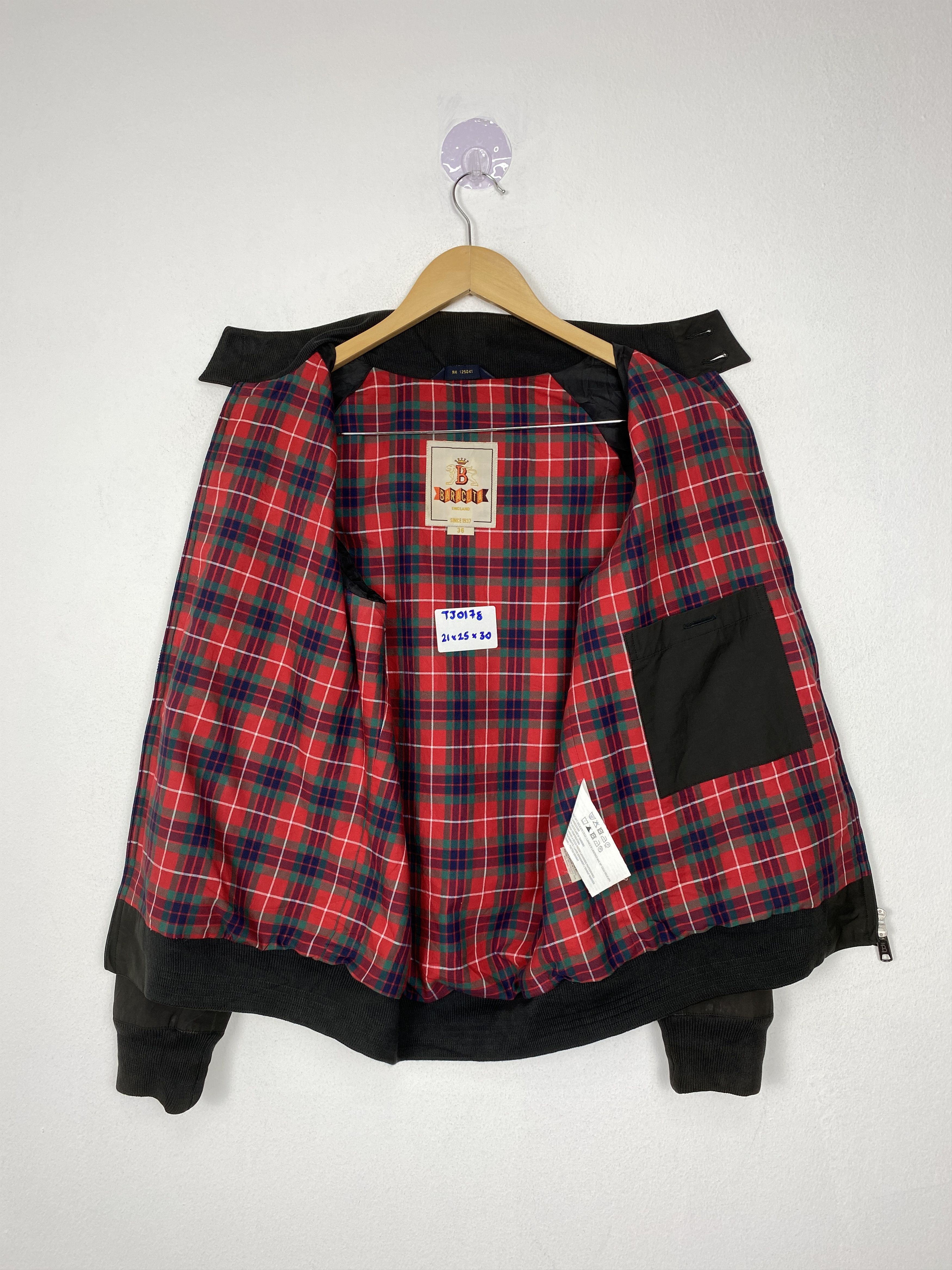 Baracuta Vintage BARACUTA Flannel Lining Zip Up Bomber Jacket Size US S / EU 44-46 / 1 - 5 Thumbnail