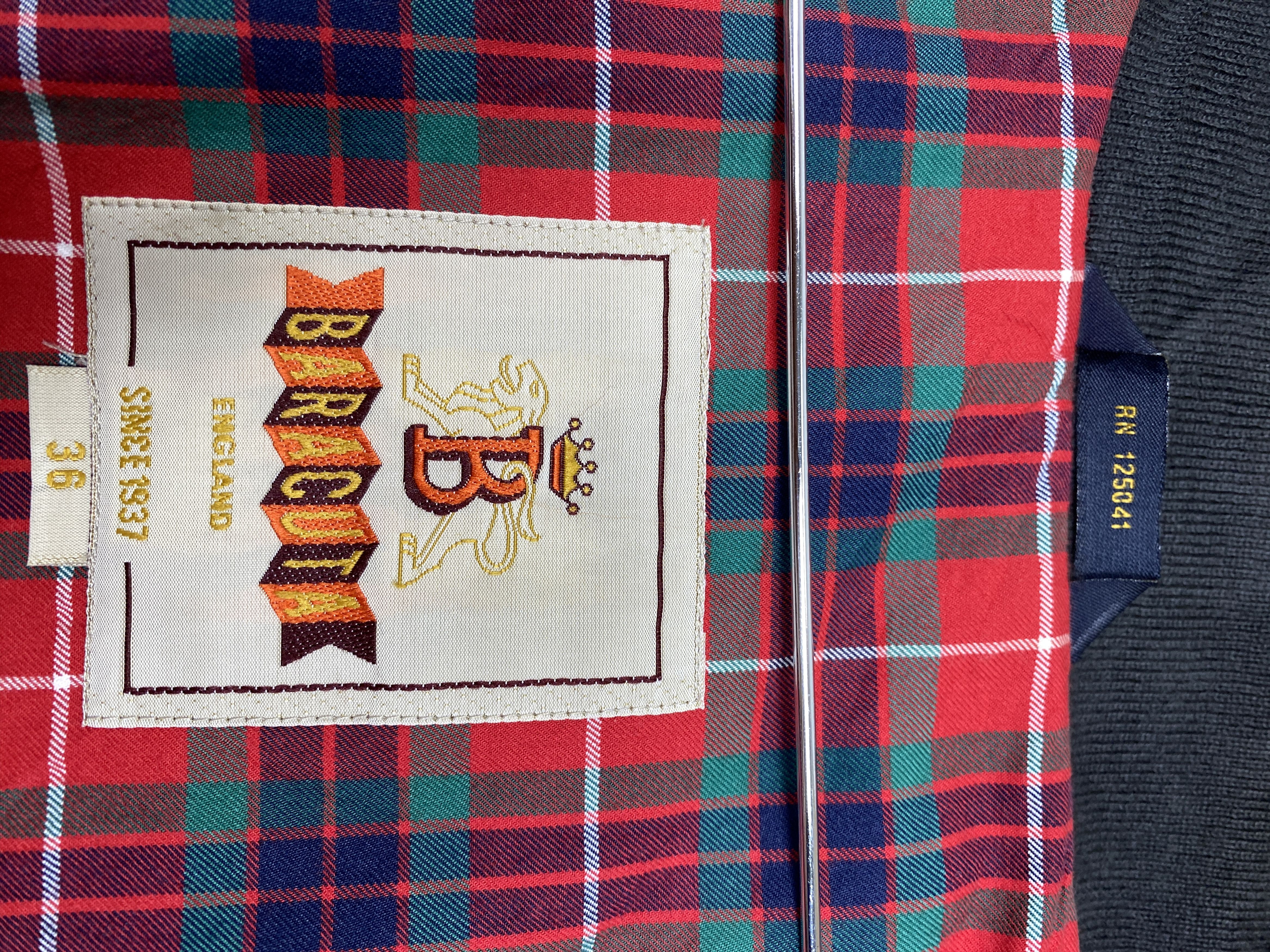 Baracuta Vintage BARACUTA Flannel Lining Zip Up Bomber Jacket Size US S / EU 44-46 / 1 - 15 Thumbnail