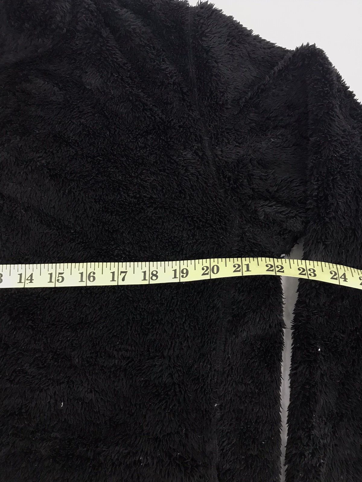 Japanese Brand Fleece Sweatshirt Hoodies Winter Wear Minimalist Style Size US L / EU 52-54 / 3 - 5 Thumbnail