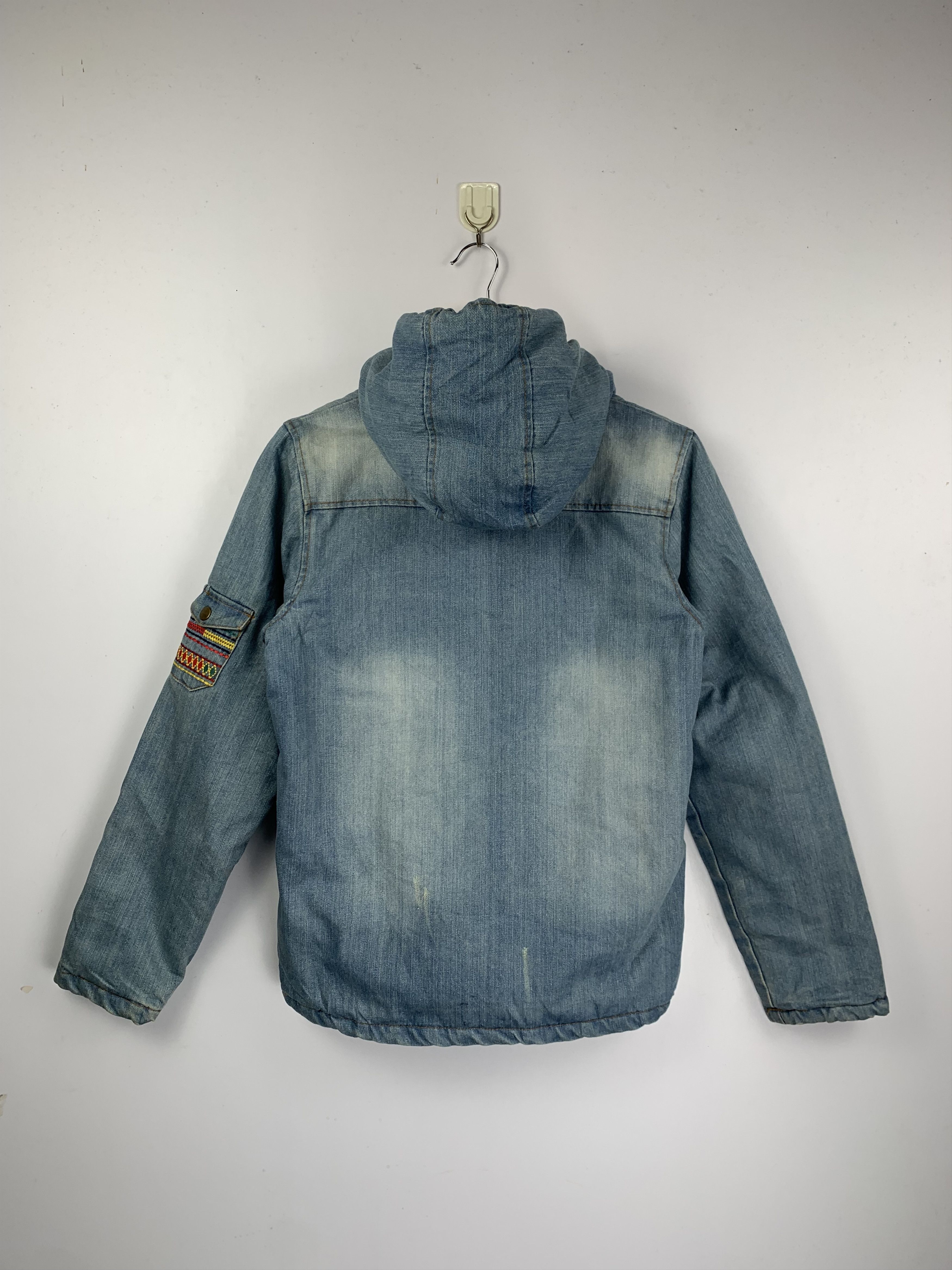 Japanese Brand Vintage Japanese Brand Multi Pocket Faded Denim Jacket Size US S / EU 44-46 / 1 - 8 Thumbnail