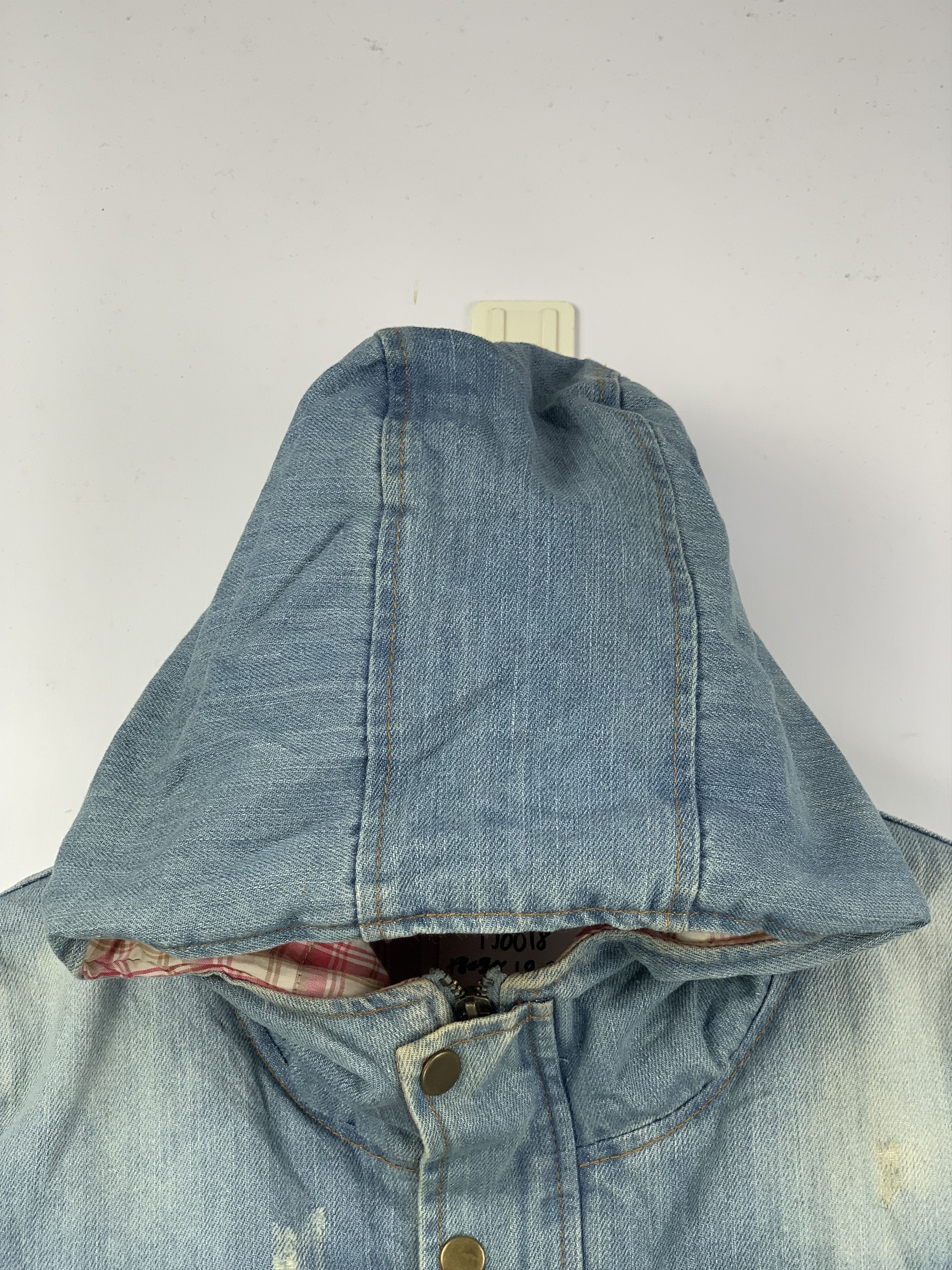 Japanese Brand Vintage Japanese Brand Multi Pocket Faded Denim Jacket Size US S / EU 44-46 / 1 - 2 Thumbnail