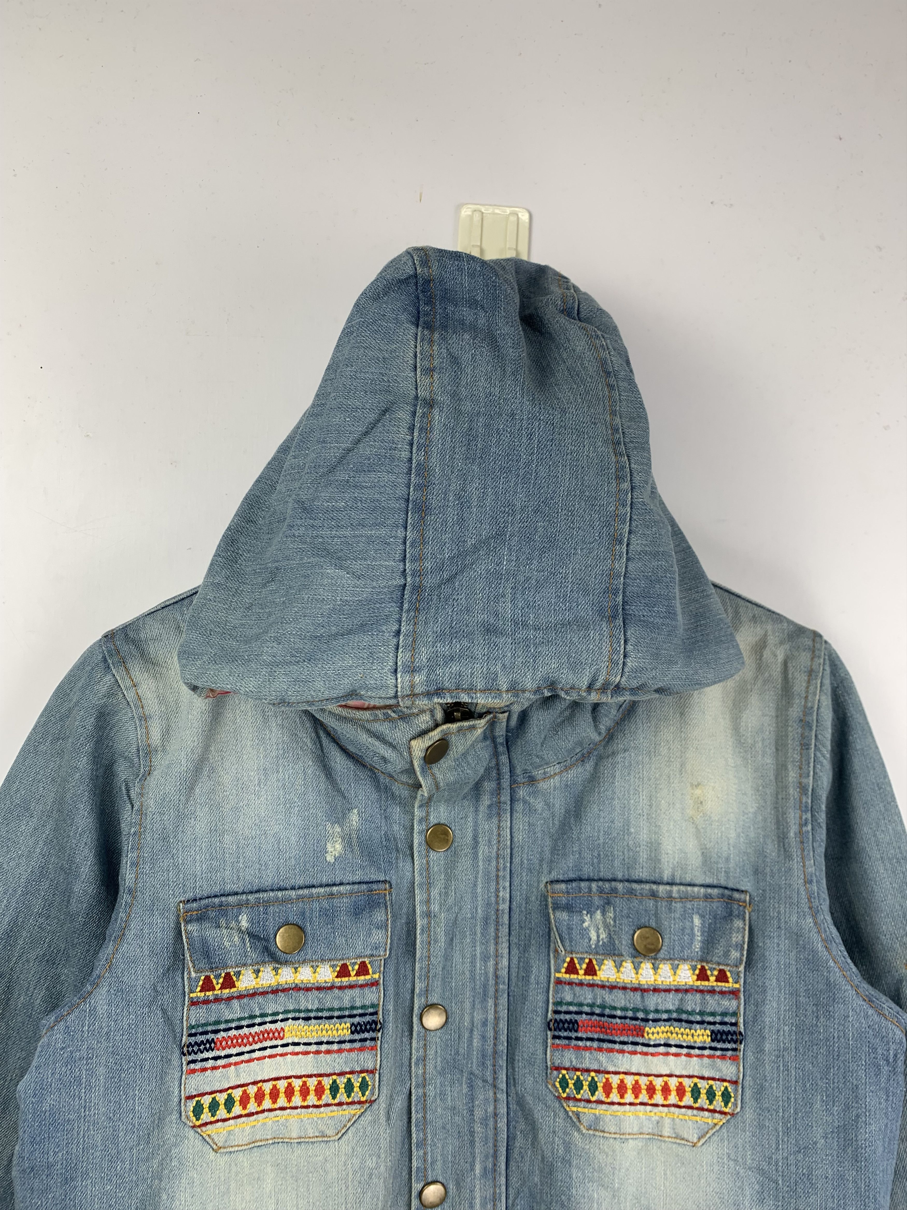Japanese Brand Vintage Japanese Brand Multi Pocket Faded Denim Jacket Size US S / EU 44-46 / 1 - 3 Thumbnail