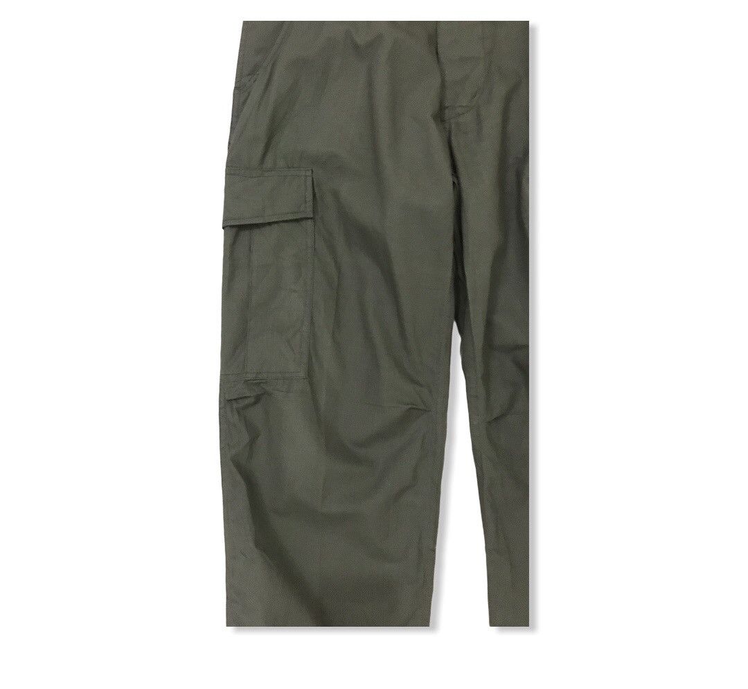Japanese Brand Japanese Brand Yoshitomo Multipocket Parachute Cargo Pants Size US 32 / EU 48 - 6 Thumbnail