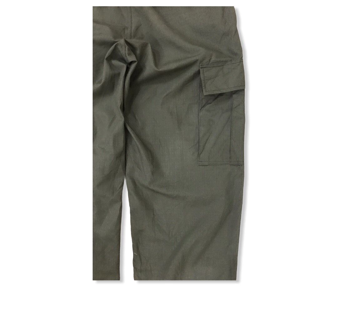 Japanese Brand Japanese Brand Yoshitomo Multipocket Parachute Cargo Pants Size US 32 / EU 48 - 18 Thumbnail