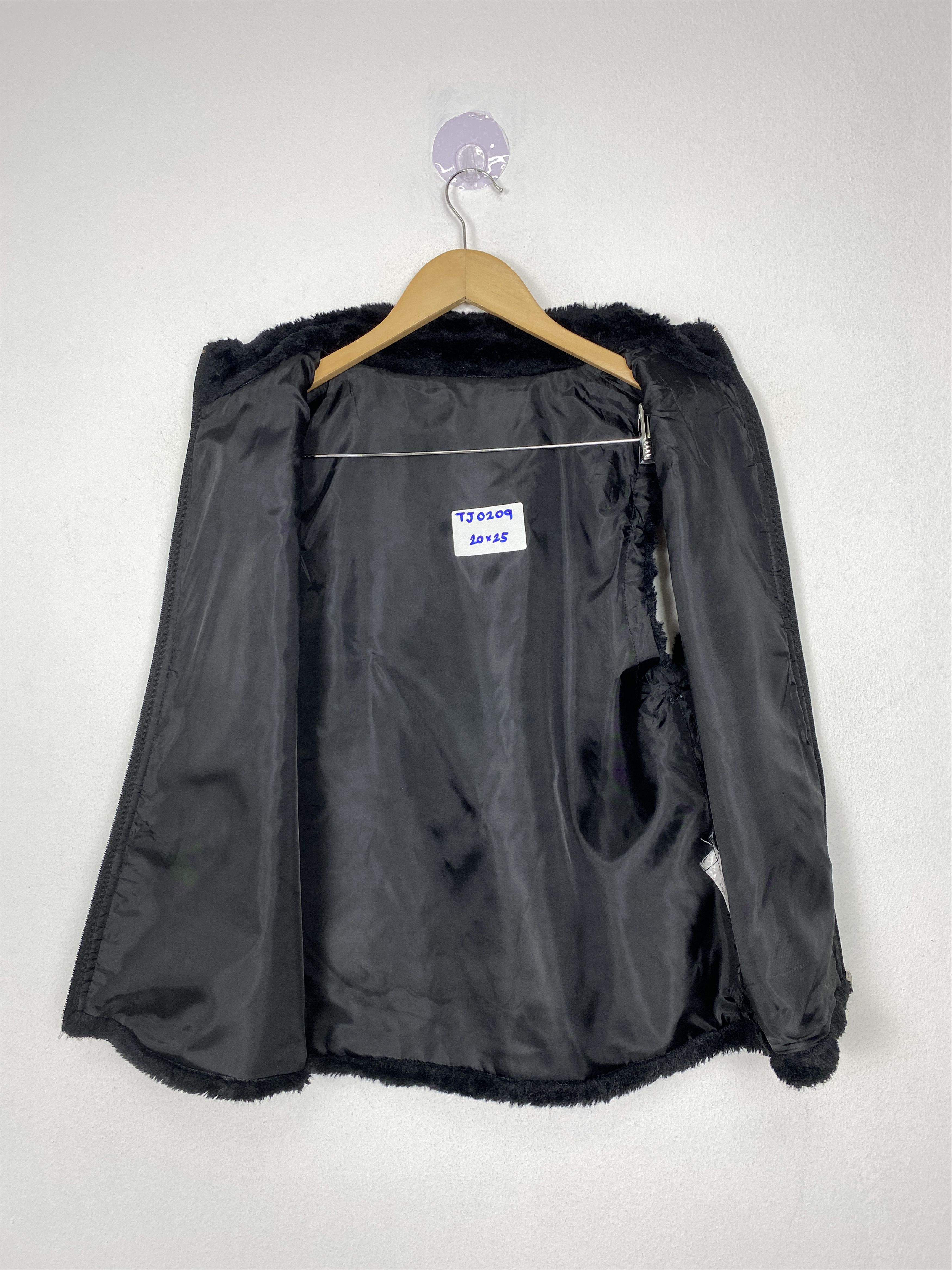 Japanese Brand Vintage Japanese Sherpa Winter Vests Size US M / EU 48-50 / 2 - 5 Thumbnail