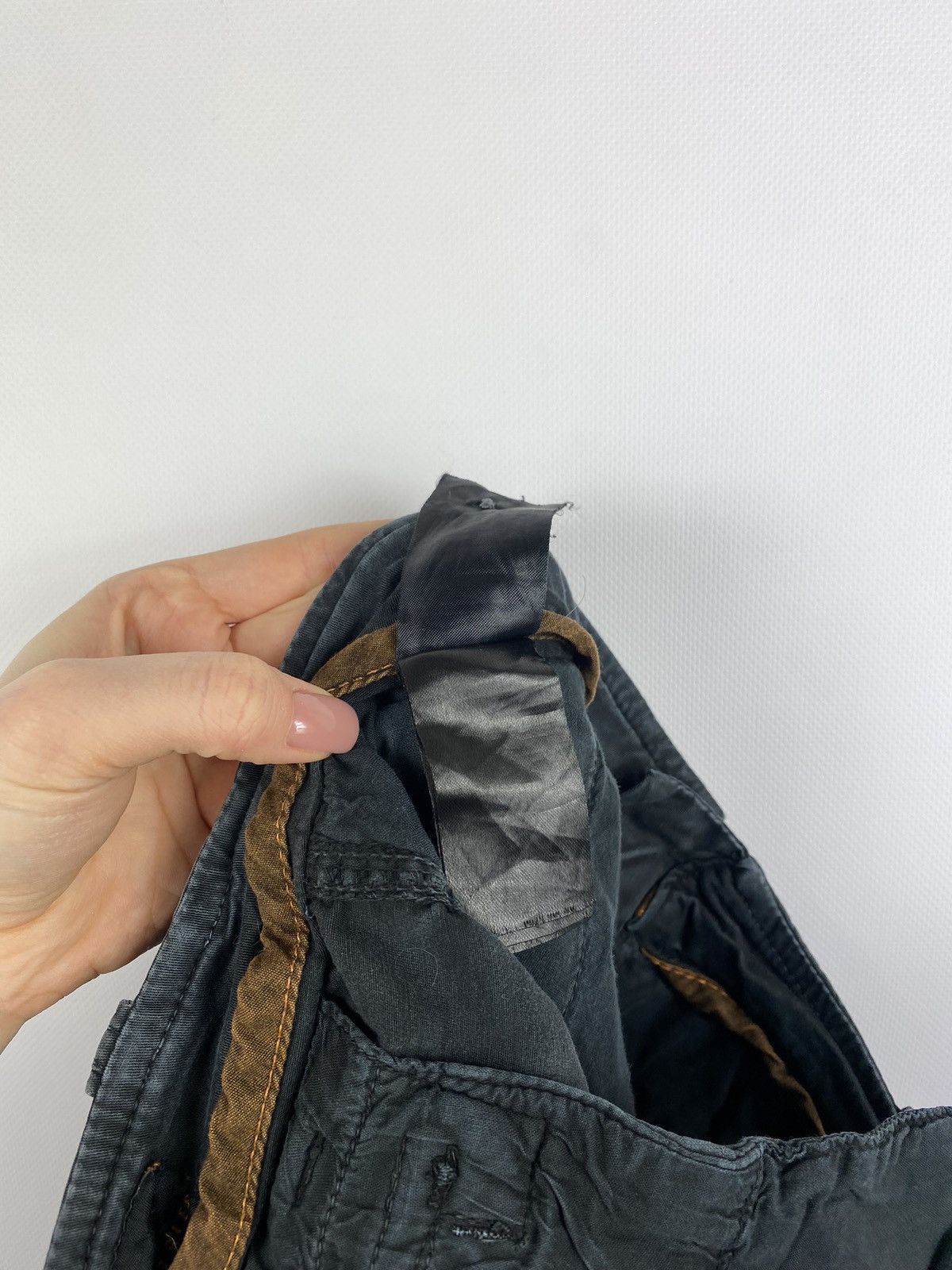 Alpha Industries Alpha Industries men’s cargo crew shorts size 32 faded Size US 32 / EU 48 - 17 Thumbnail