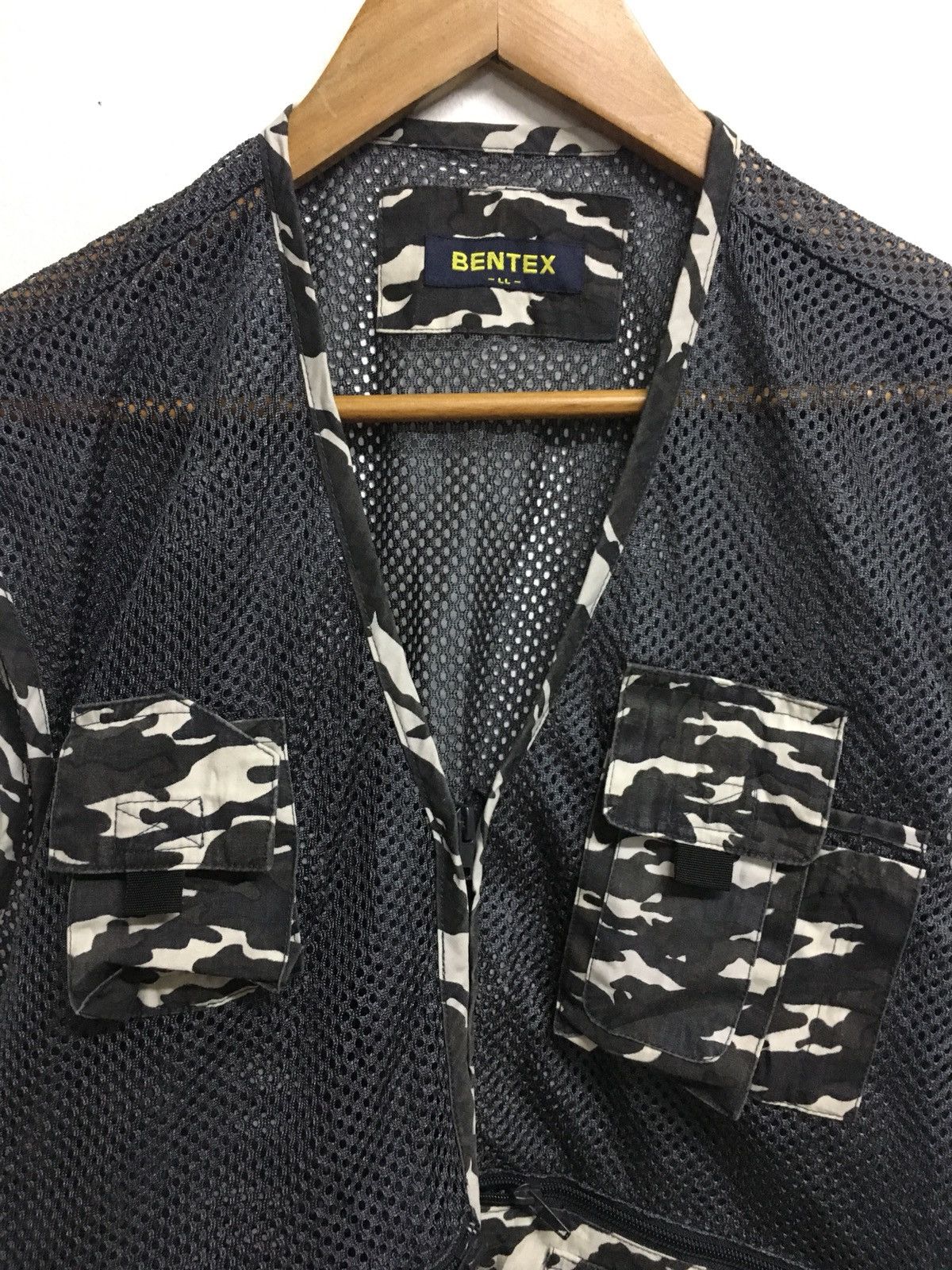 Japanese Brand camo vest Size US L / EU 52-54 / 3 - 2 Thumbnail