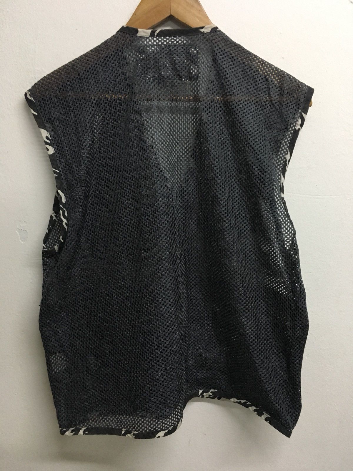 Japanese Brand camo vest Size US L / EU 52-54 / 3 - 4 Thumbnail
