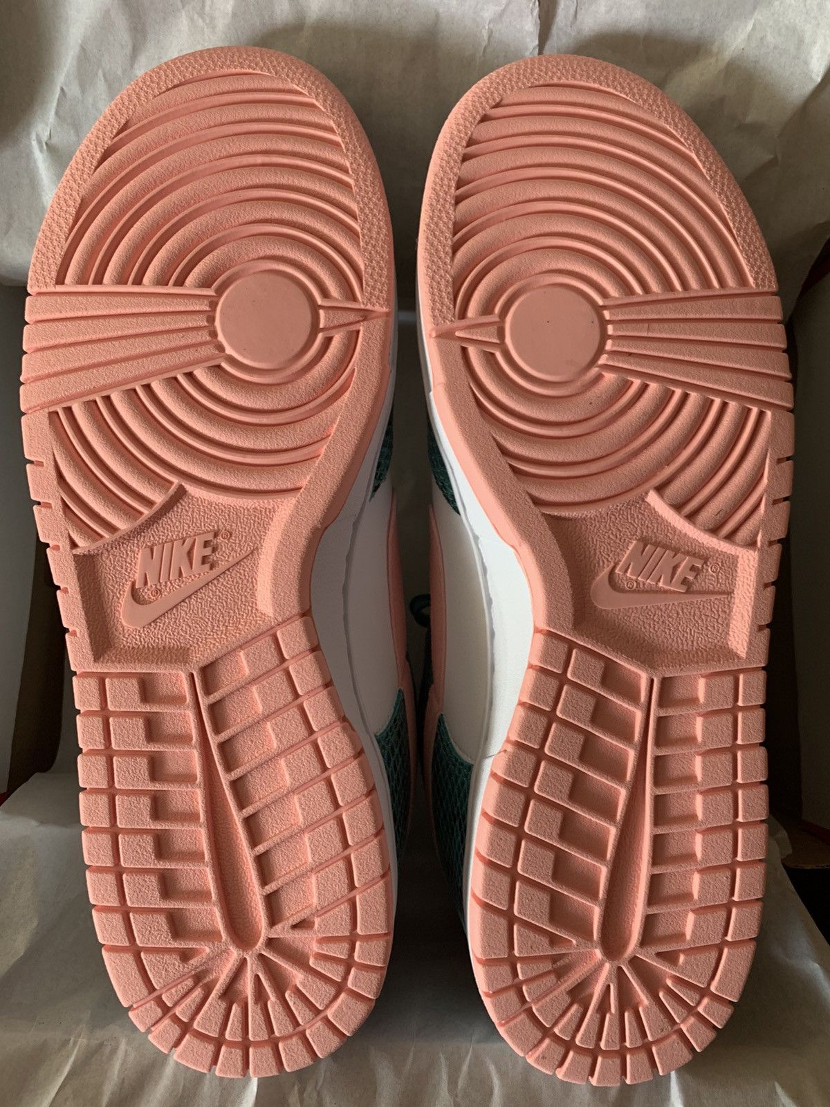 Nike Nike Dunk Low ME Size US 11.5 / EU 44-45 - 5 Thumbnail