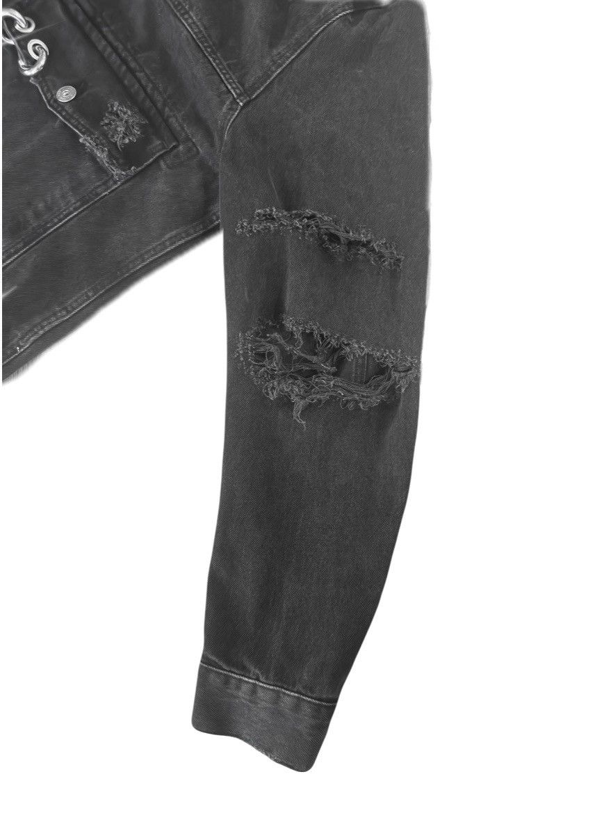 H&M Distressed & Pierced Denim Jacket Size US L / EU 52-54 / 3 - 6 Thumbnail