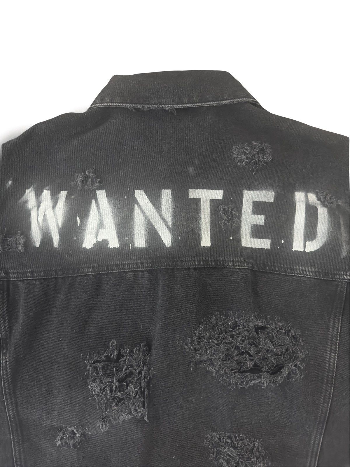 H&M Distressed & Pierced Denim Jacket Size US L / EU 52-54 / 3 - 5 Thumbnail