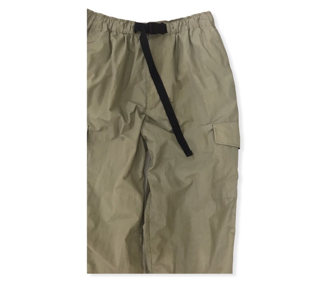 Uniqlo Japanese Brand Uniqlo Hiking Track Cargo Pants Size US 27 - 4 Thumbnail