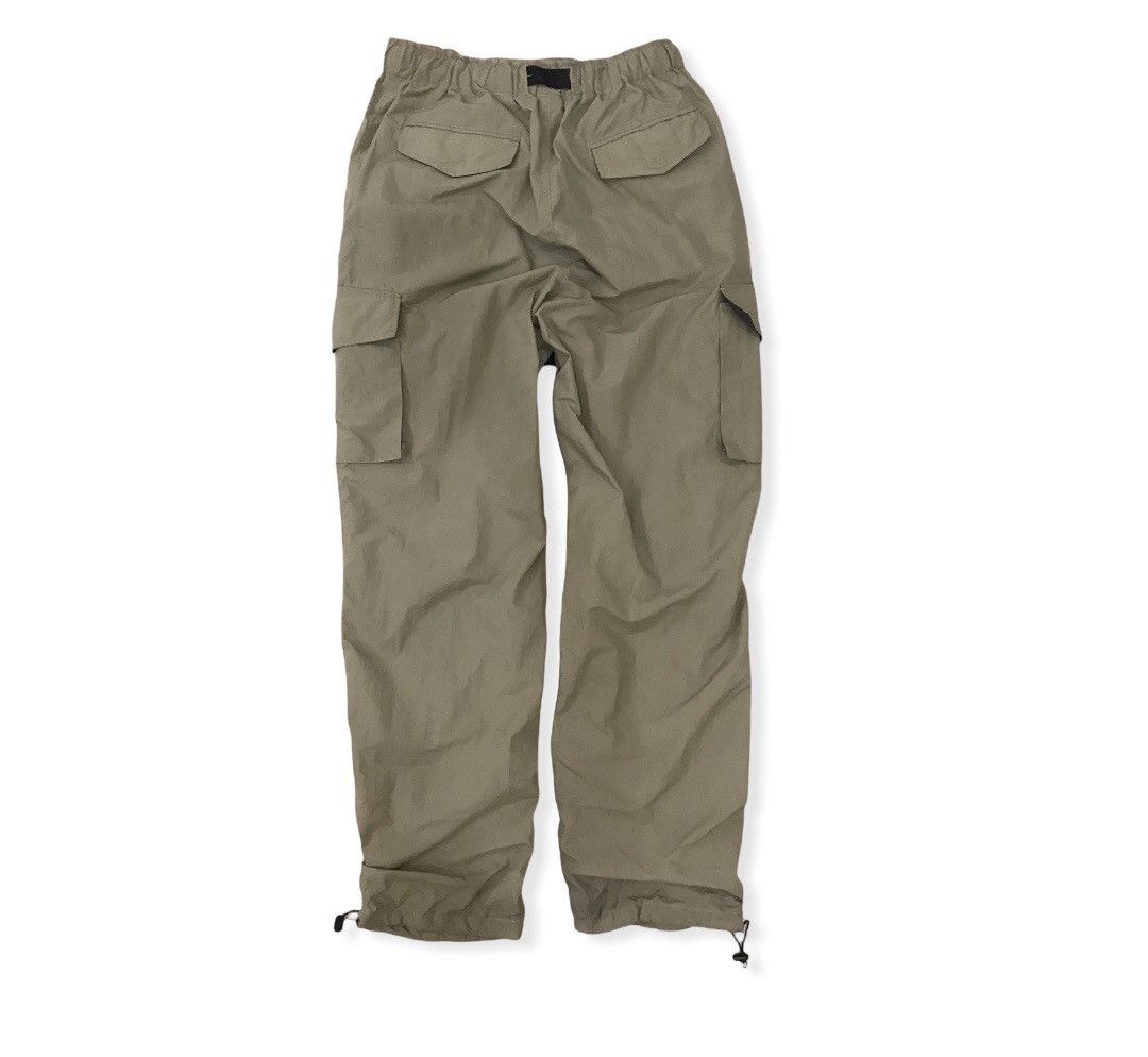 Uniqlo Japanese Brand Uniqlo Hiking Track Cargo Pants Size US 27 - 9 Thumbnail