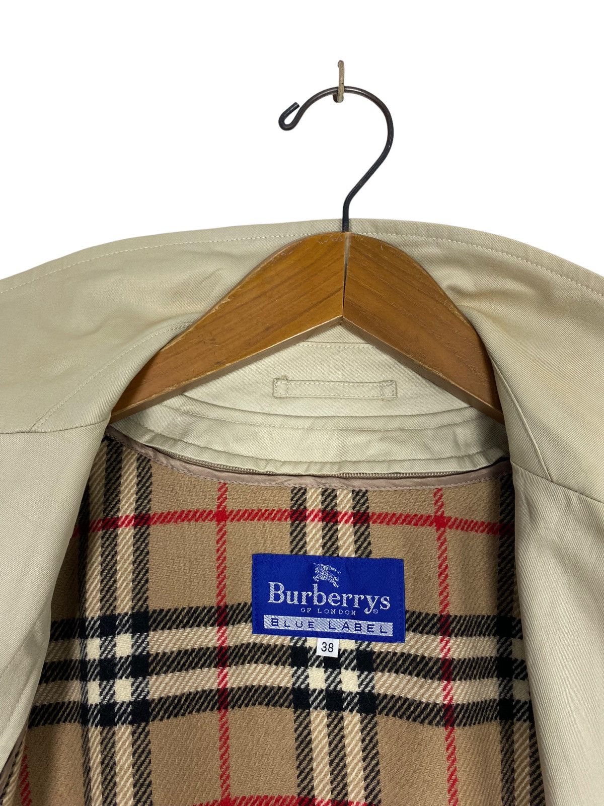 Burberry Rare‼️ Vintage Burberrys’ Blue Label Trenchcoat Novacheck Size M / US 6-8 / IT 42-44 - 6 Thumbnail
