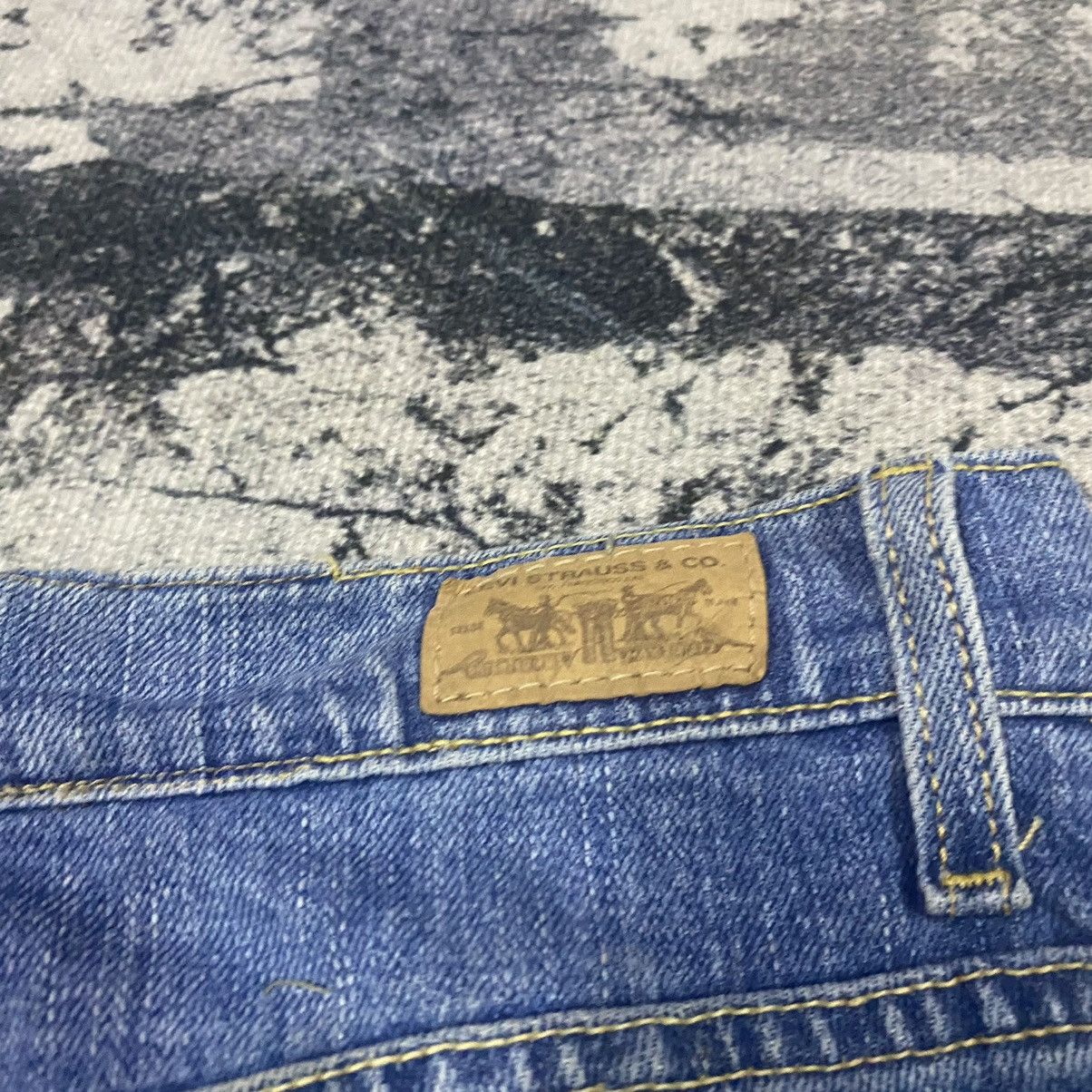 Levi's × Vintage Vintage Levis Stain Dirty Denim Jeans Size 26" / US 2 / IT 38 - 10 Thumbnail