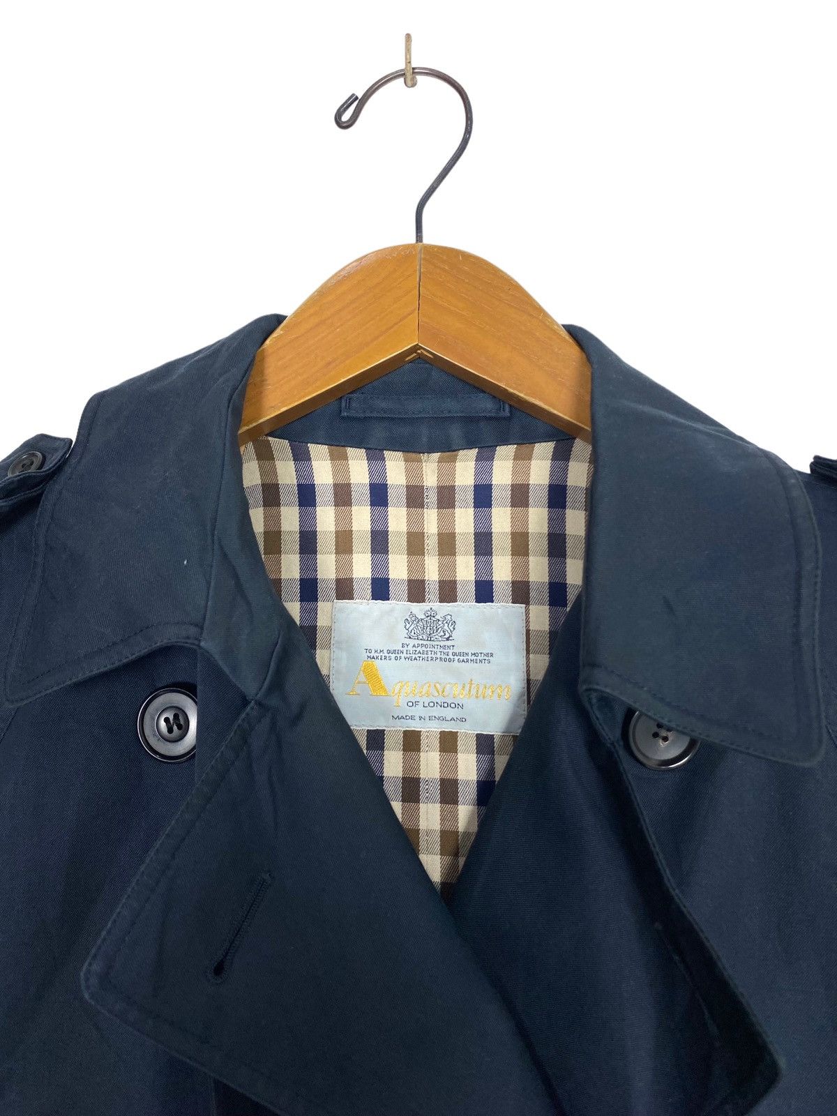 Aquascutum Rare‼️ Vintage Aquascutum Trenchcoat Made in England Size M / US 6-8 / IT 42-44 - 5 Thumbnail