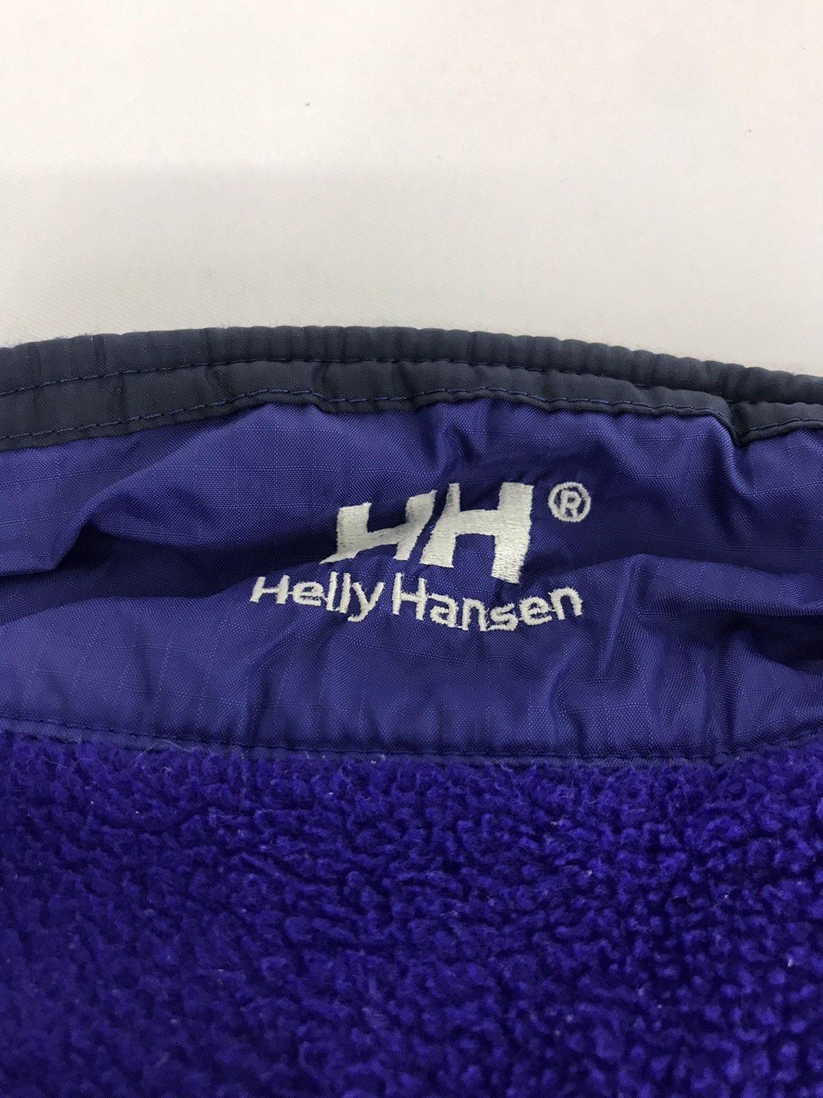 Helly Hansen × Vintage Helly Hansen Fleece Sweatshirt Jacket Winter Wear Size US L / EU 52-54 / 3 - 3 Thumbnail