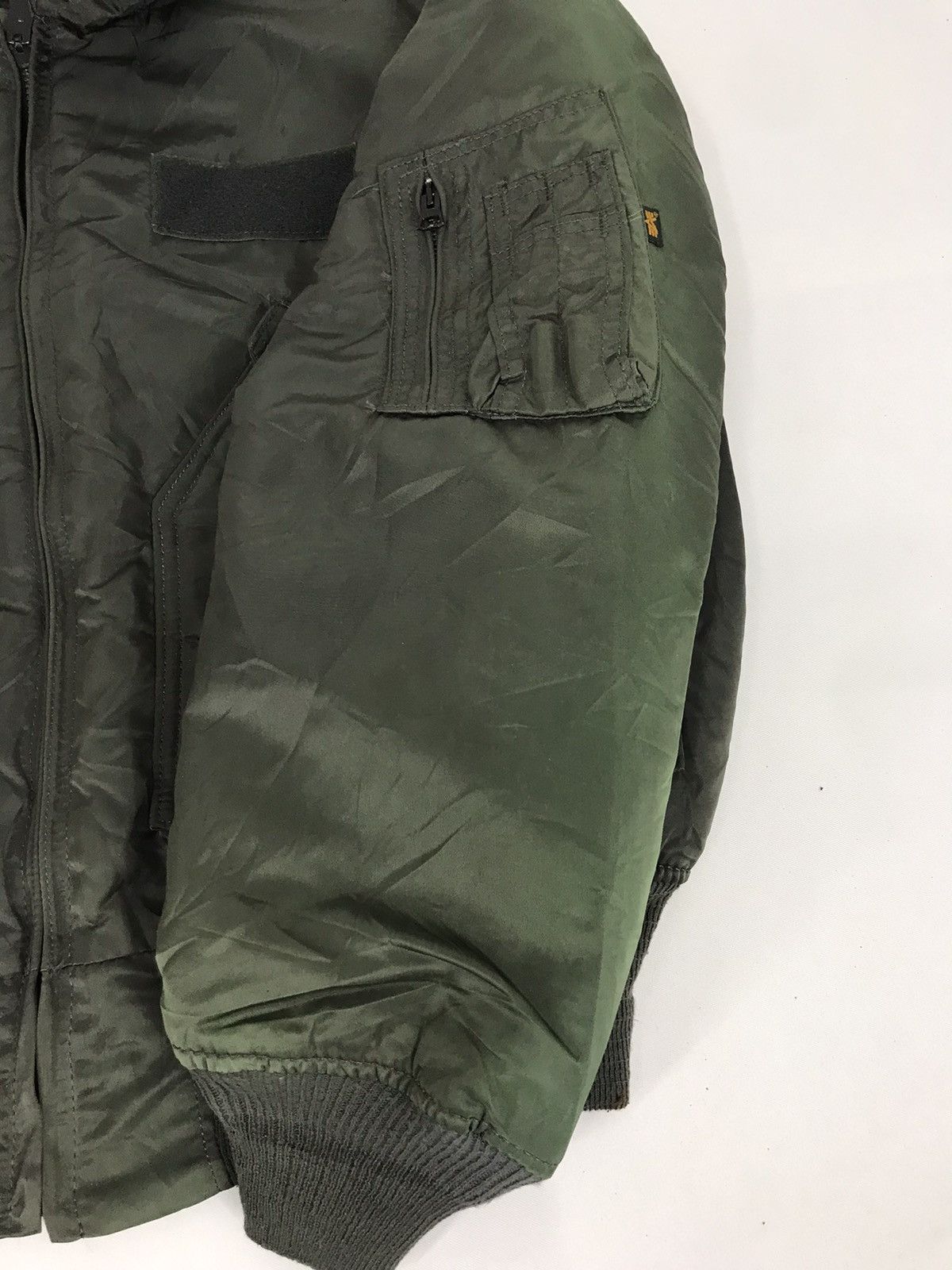 Alpha Industries Vintage Alpha Industries U.S Usa Bomber Down Jacket Flyer Size US M / EU 48-50 / 2 - 6 Thumbnail