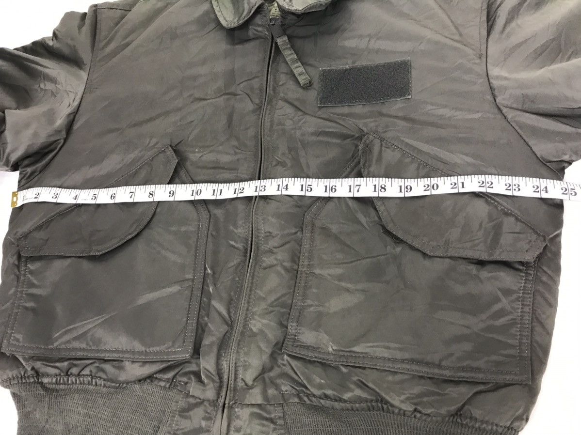 Alpha Industries Vintage Alpha Industries U.S Usa Bomber Down Jacket Flyer Size US M / EU 48-50 / 2 - 7 Thumbnail