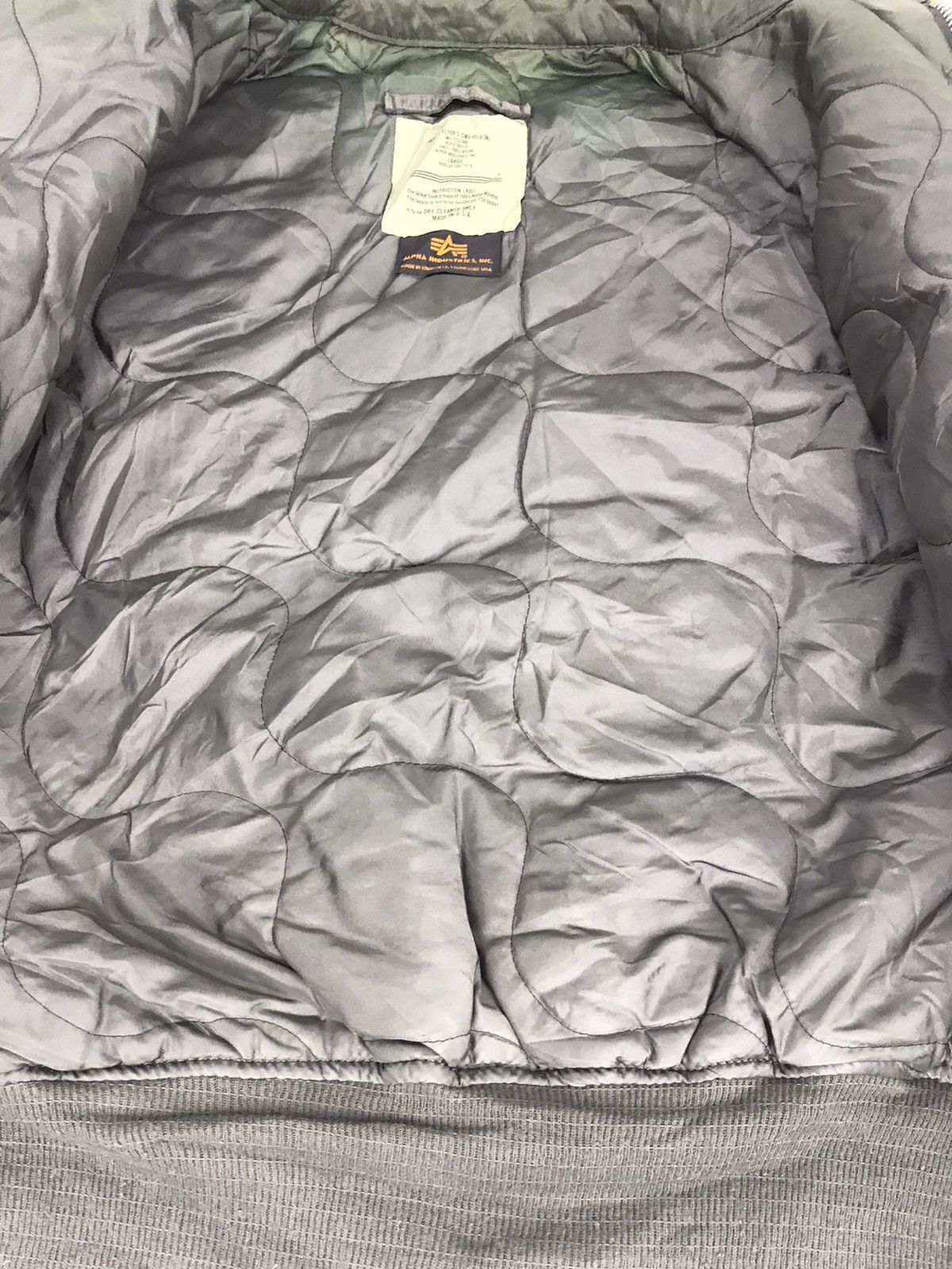 Alpha Industries Vintage Alpha Industries U.S Usa Bomber Down Jacket Flyer Size US M / EU 48-50 / 2 - 4 Thumbnail