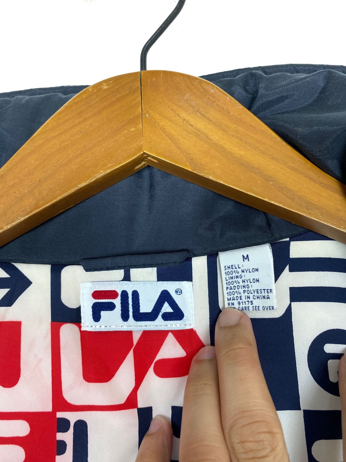 Fila Rare‼️Fila Big Logo Ski Jacket Medium Size Size US M / EU 48-50 / 2 - 5 Thumbnail