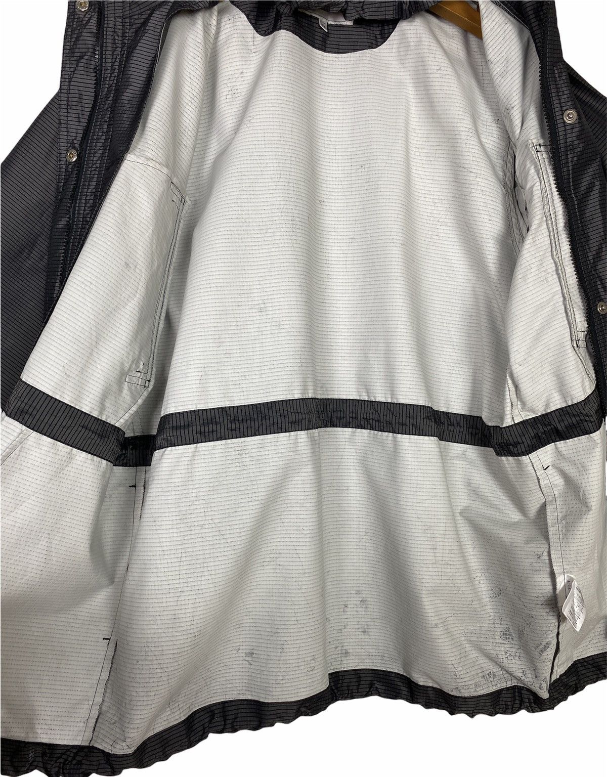 Courreges Rare‼️ Courreges Sport Futur Paris Rain Sweater (Women Size) Size L / US 10 / IT 46 - 7 Thumbnail