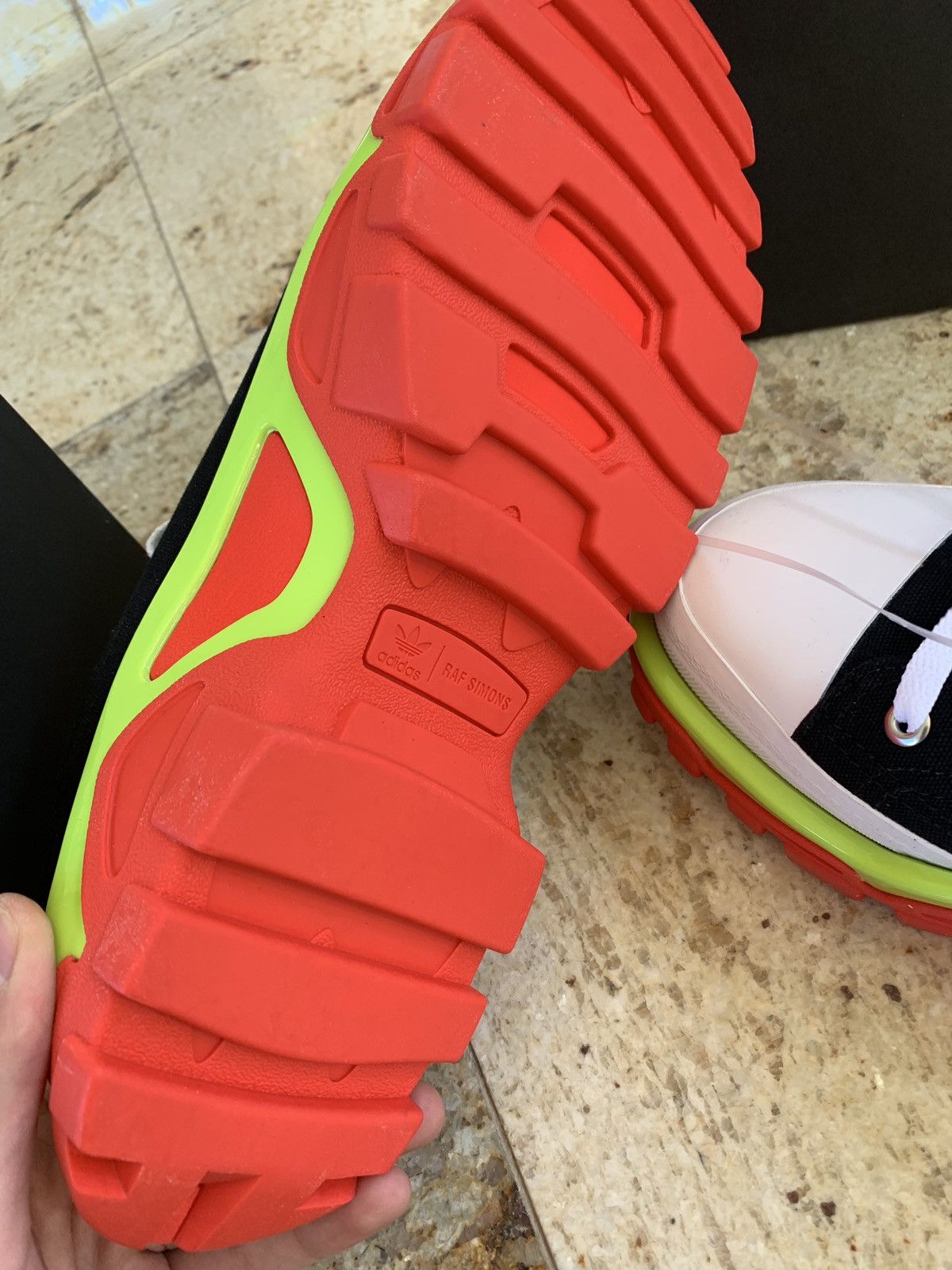 Raf Simons Black, Orange & Green RS Detroit Runner Size US 9 / EU 42 - 11 Thumbnail