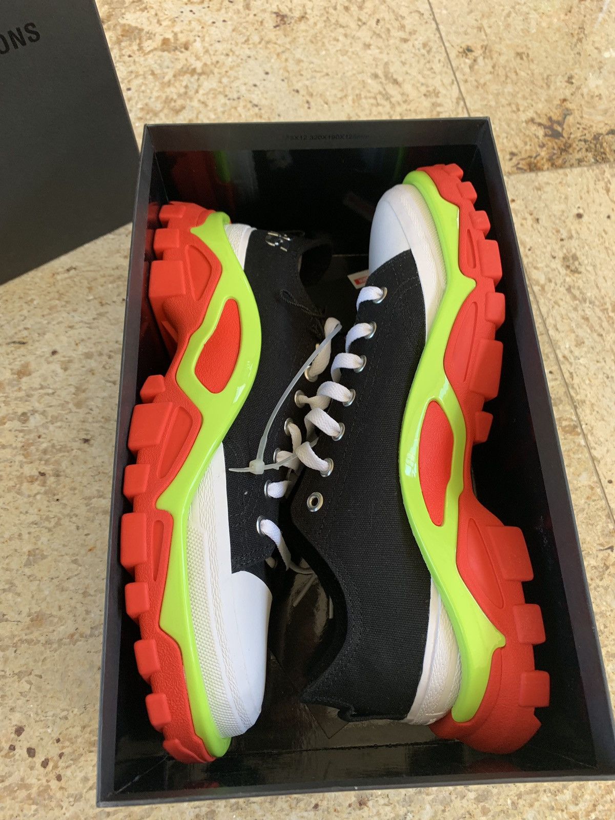 Raf Simons Black, Orange & Green RS Detroit Runner Size US 9 / EU 42 - 3 Thumbnail
