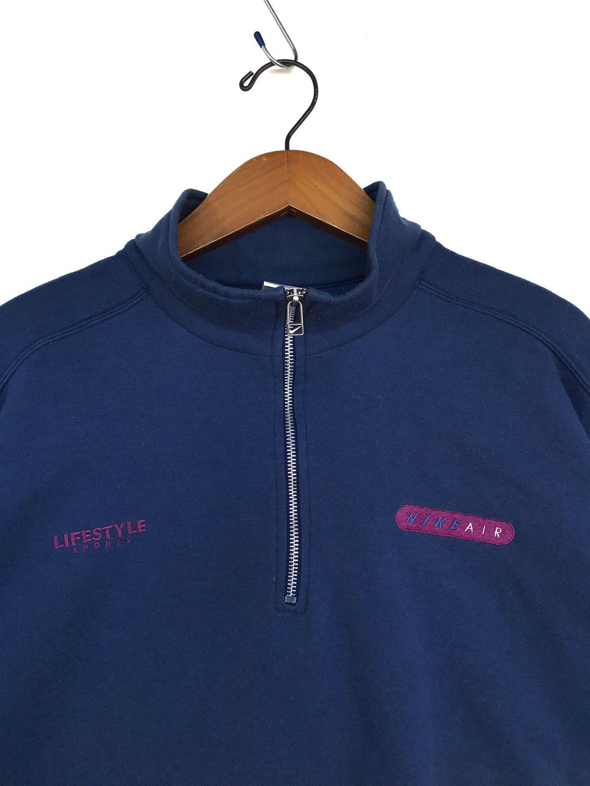 Nike ✔️Rare‼️Nike Air Red Tag Embroided Small Logo XL Size Size US XL / EU 56 / 4 - 2 Thumbnail