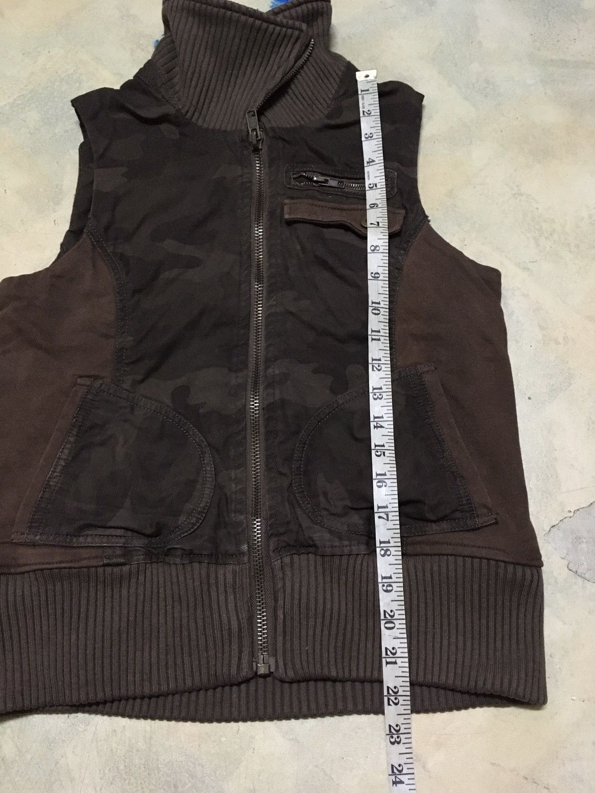 Japanese Brand Camo Vest Multipocket Tactical Style Vest Size US M / EU 48-50 / 2 - 8 Thumbnail