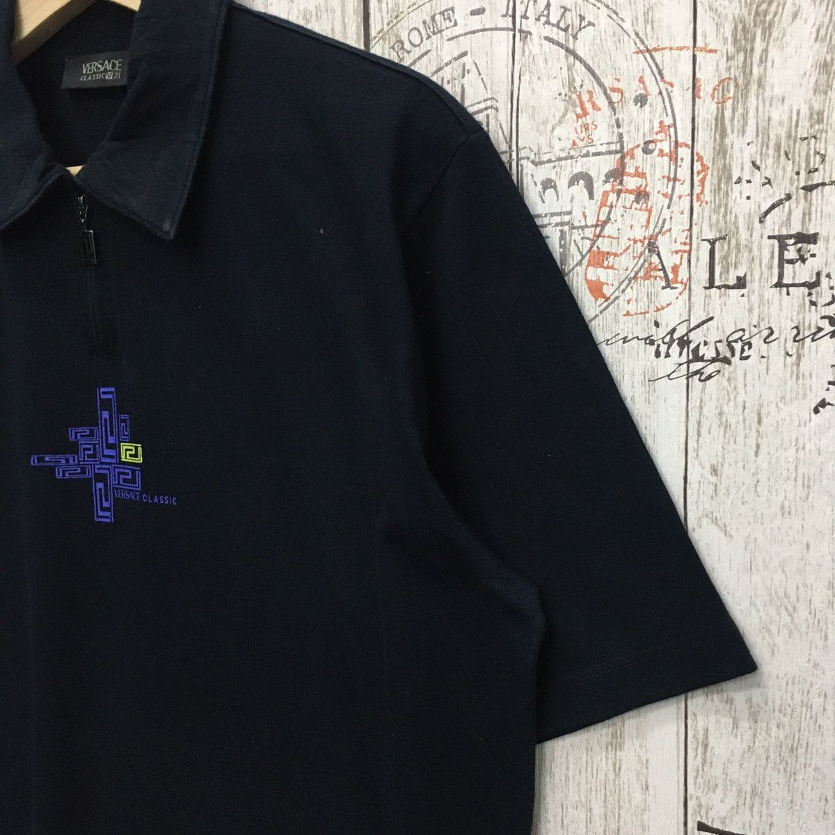 Versace Rare Polos Versace Art Quarter Zipper Made In Italy Size US L / EU 52-54 / 3 - 4 Thumbnail